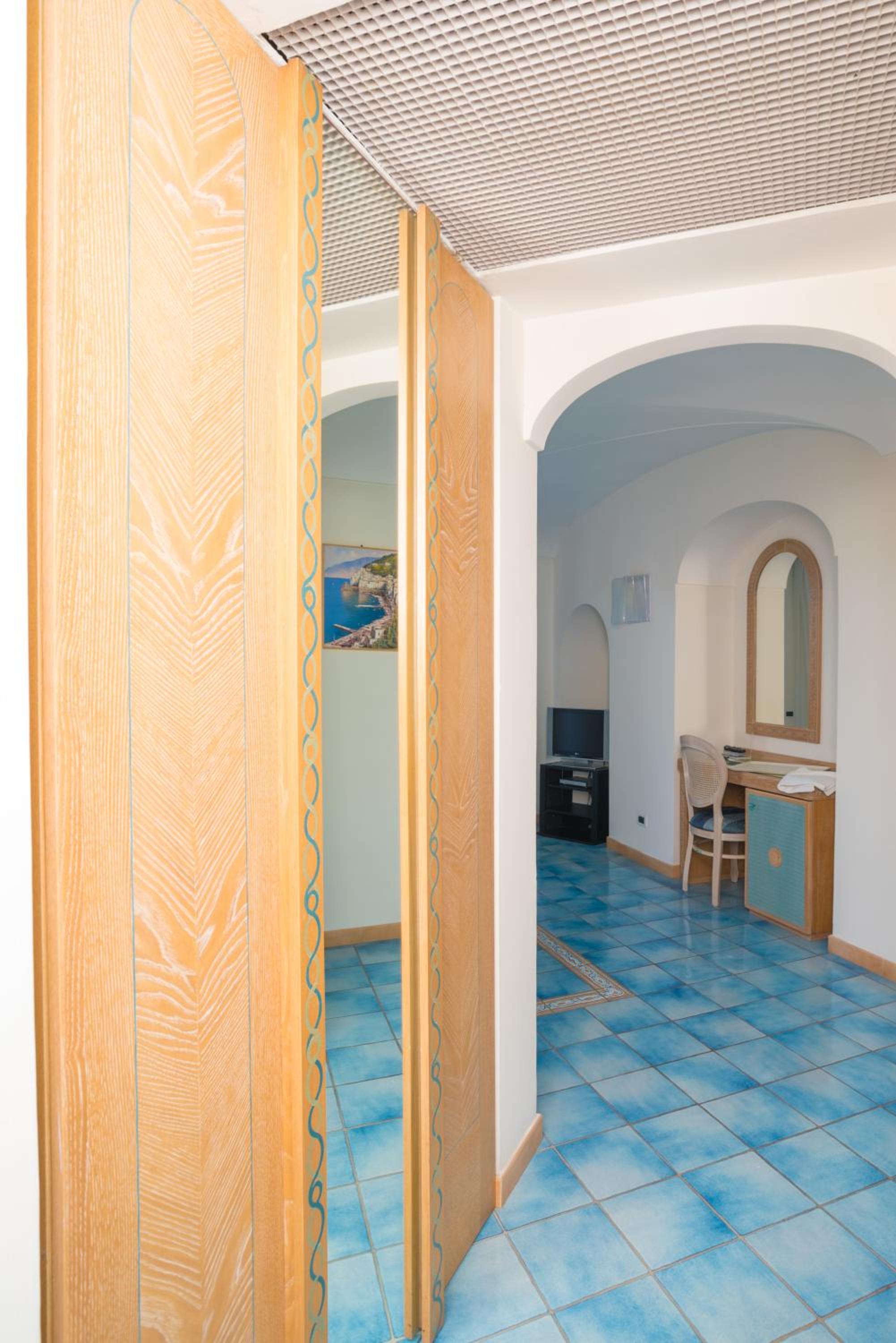 Superior Double Room - Photo 5