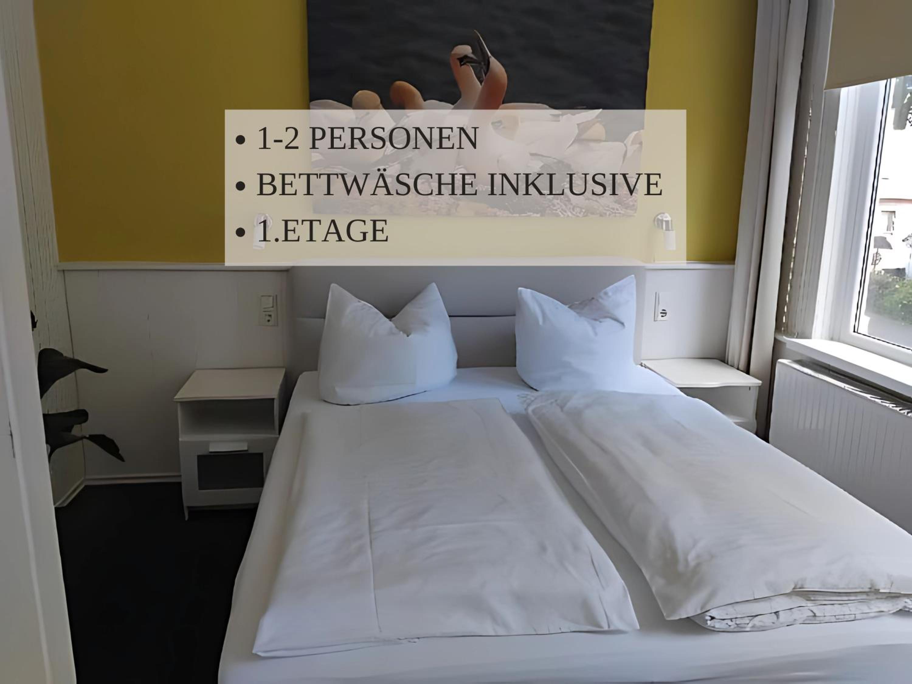 One-Bedroom Apartment with City View photo 2