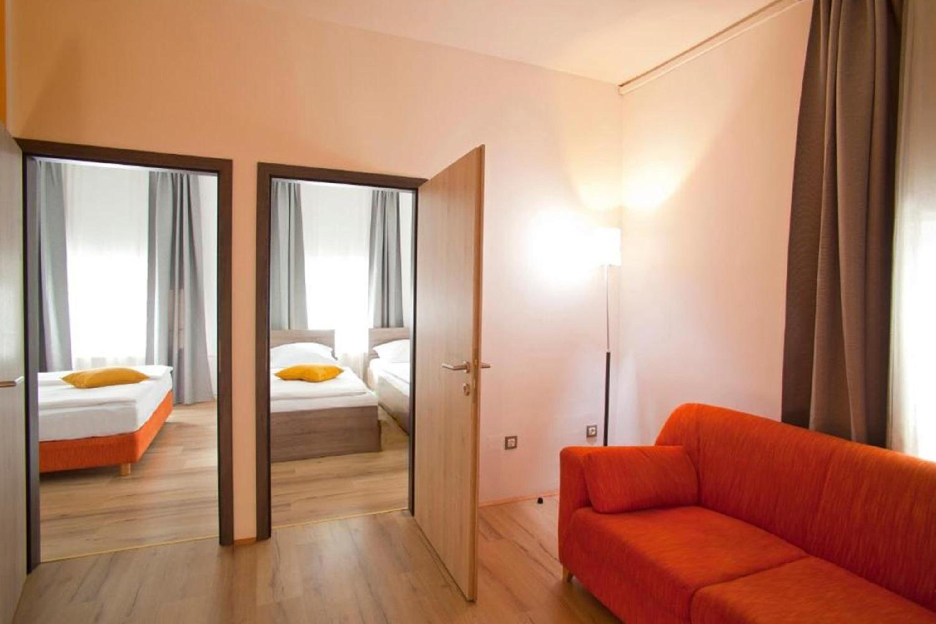 Bed in 4-Bed Mixed Dormitory Room