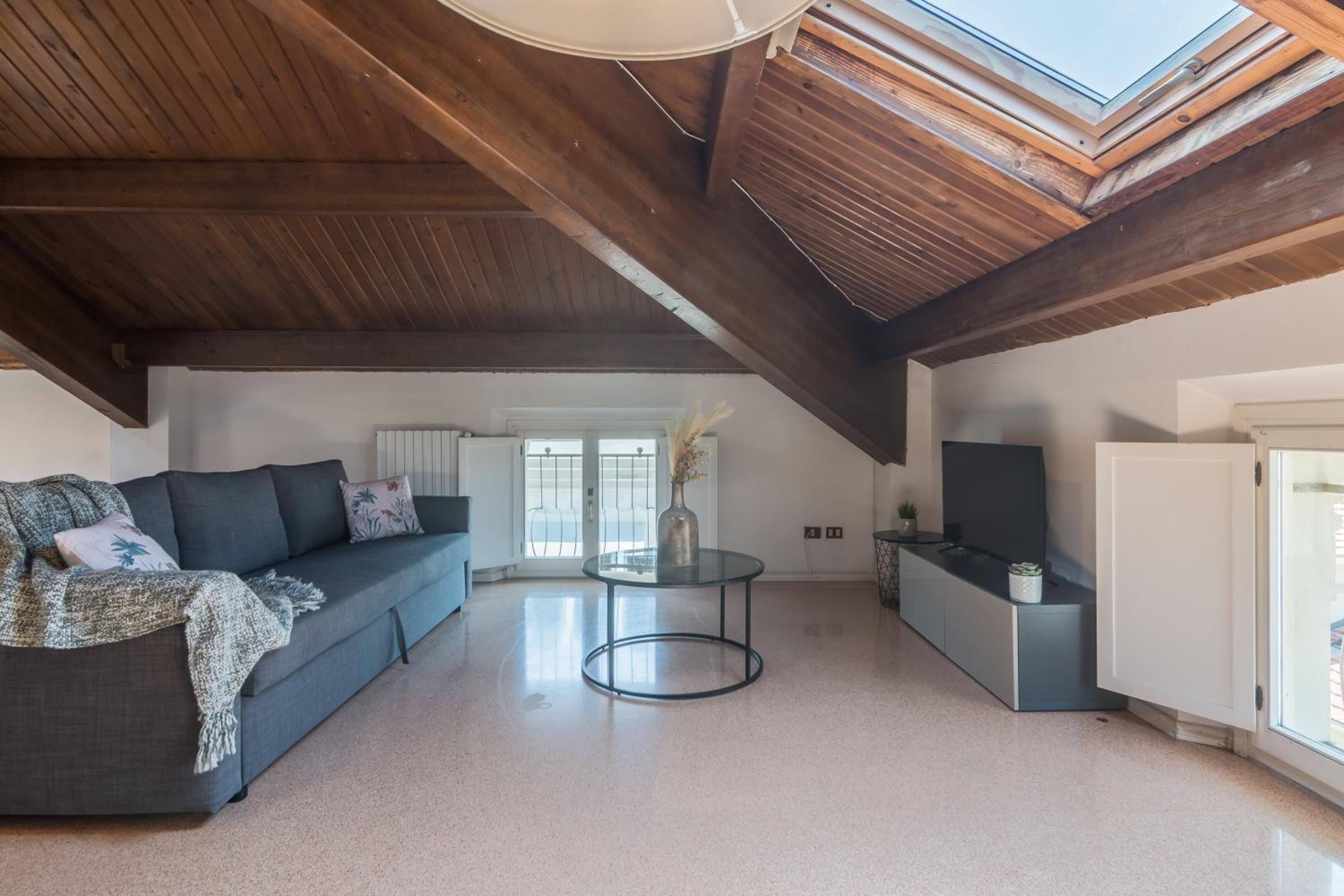 Apartment - Split Level