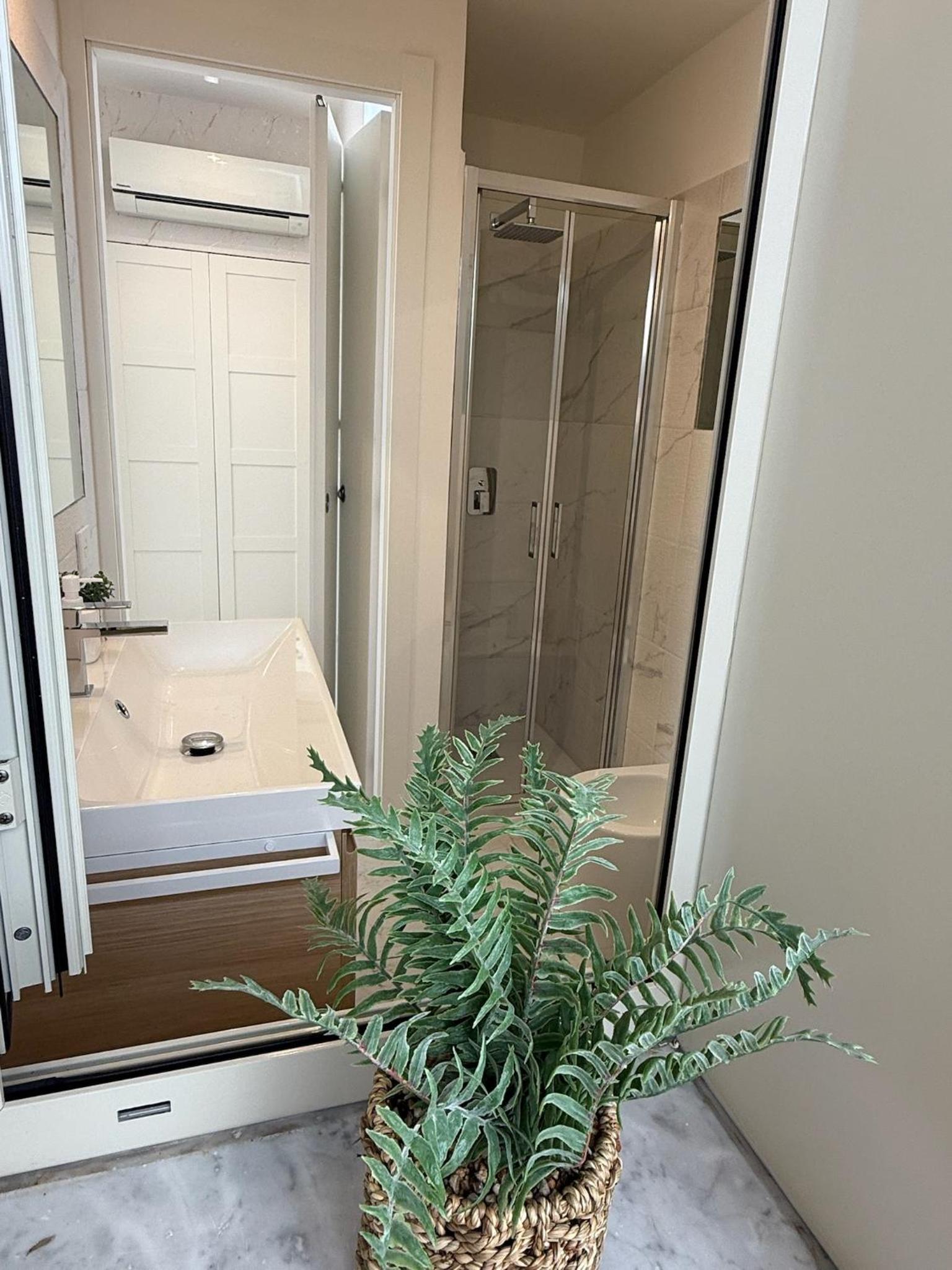 Two-Bedroom House photo 2