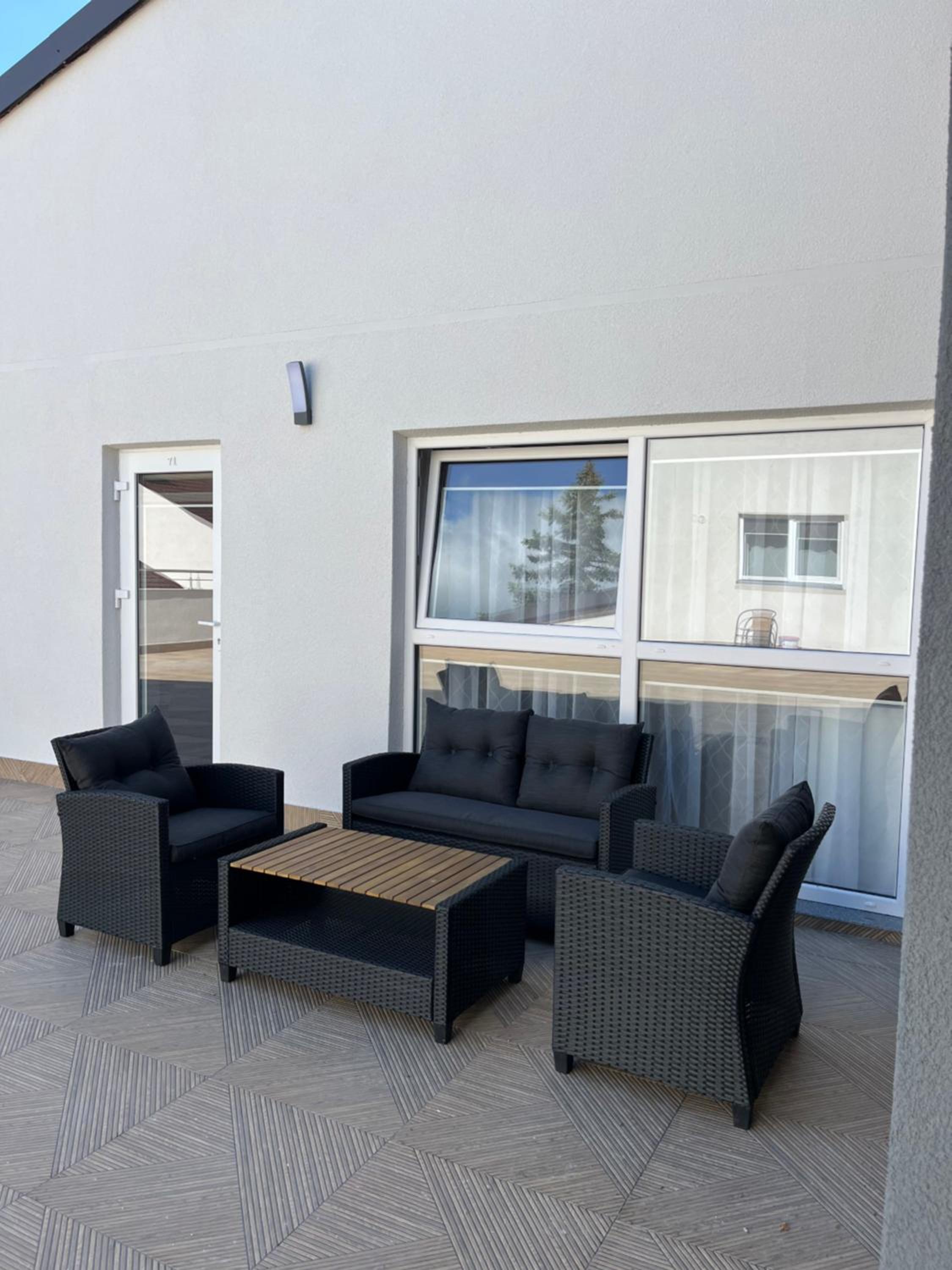 Studio with Terrace