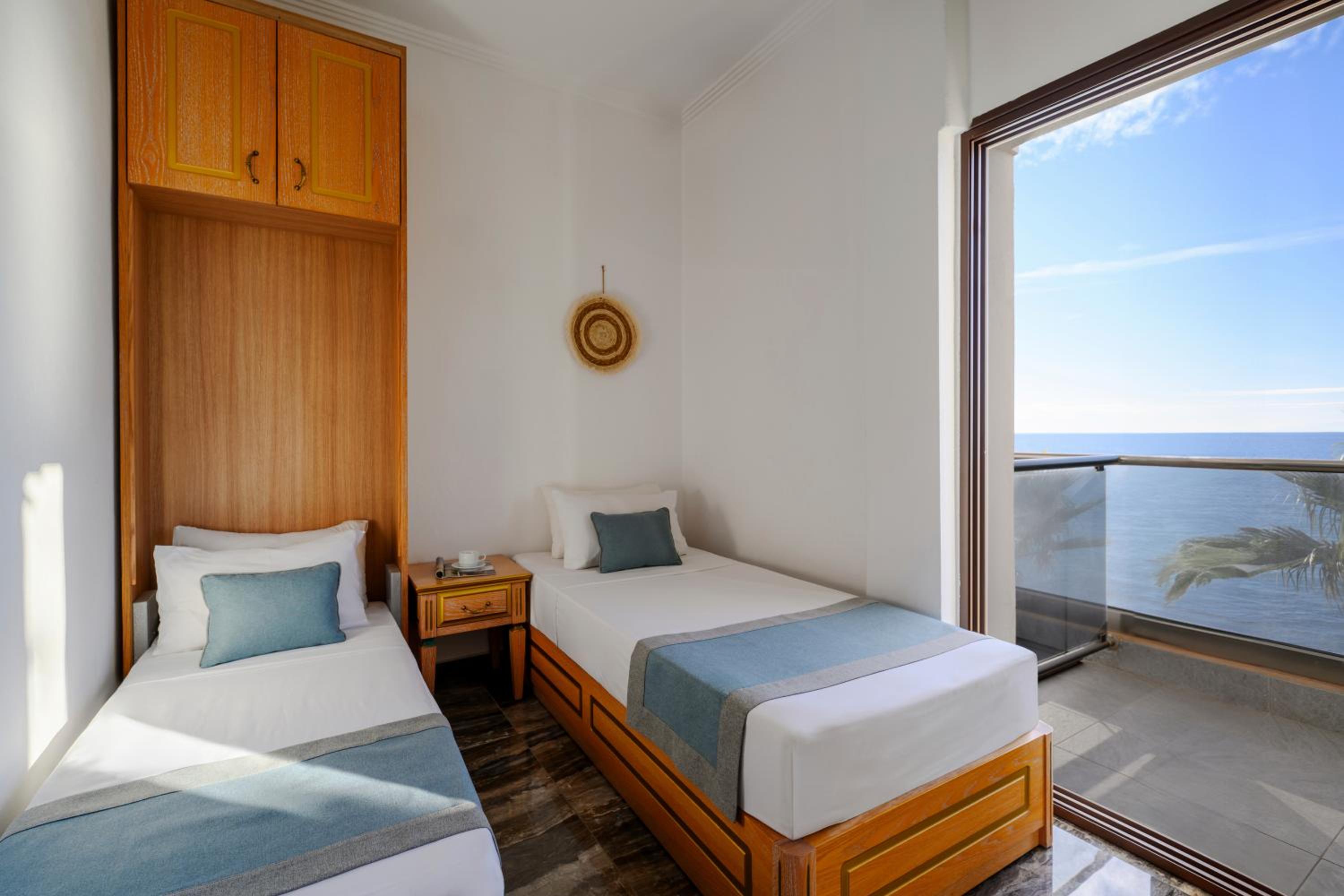 Suite with Sea View