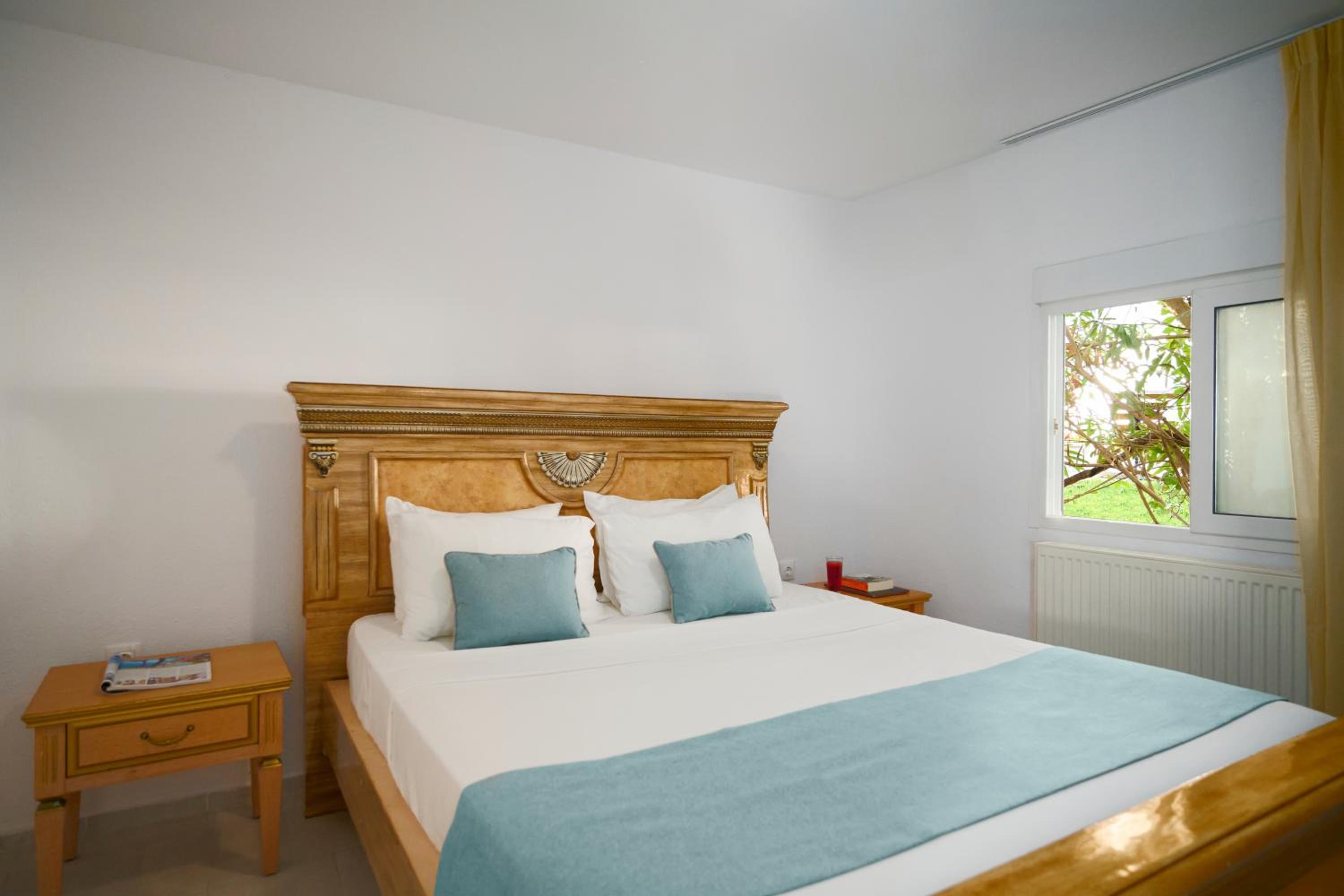 Two-Bedroom Apartment with Garden View