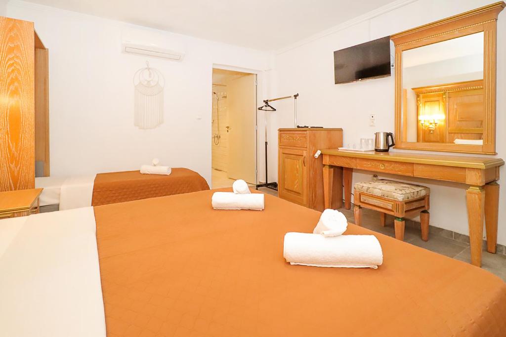 Economy Double Room