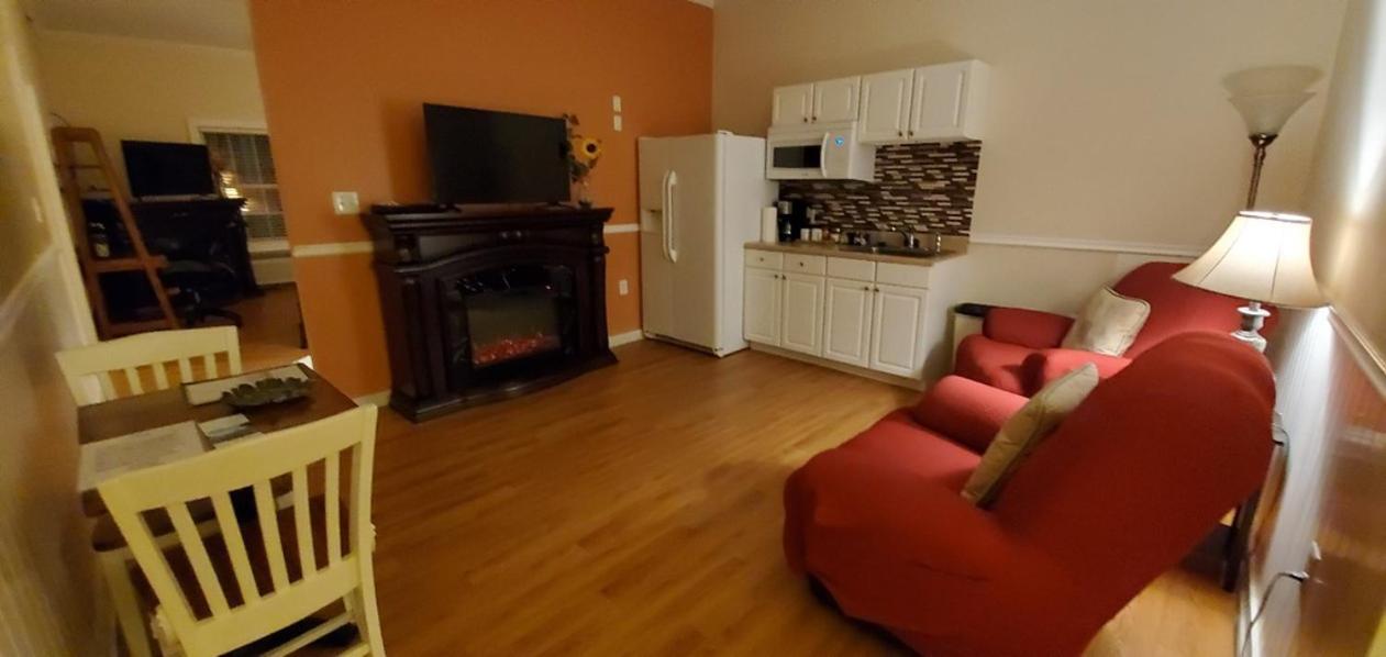 Deluxe Suite photo 2
