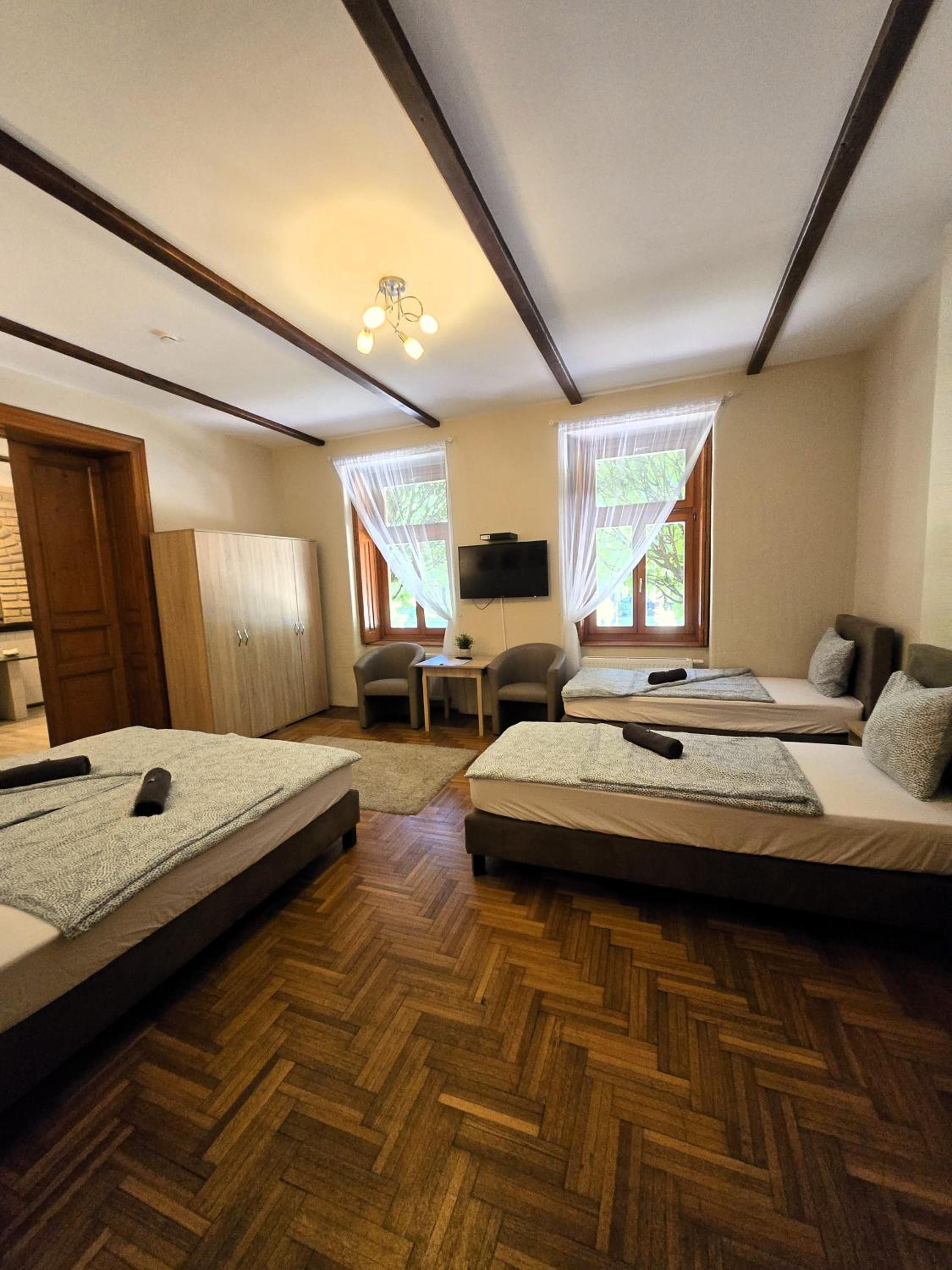 Two-Bedroom Standard Apartment photo 1