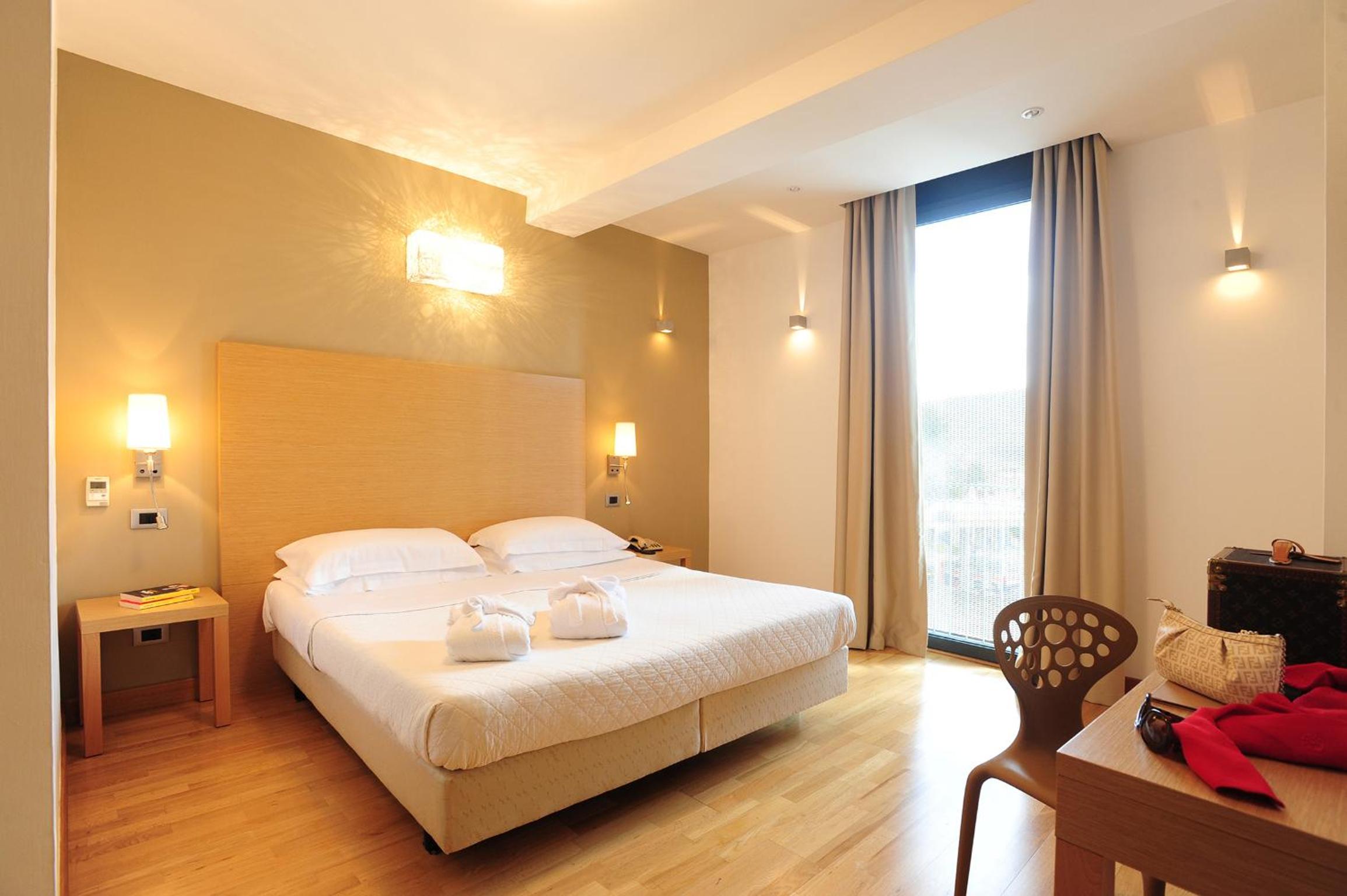 Double or Twin Room with Spa Access