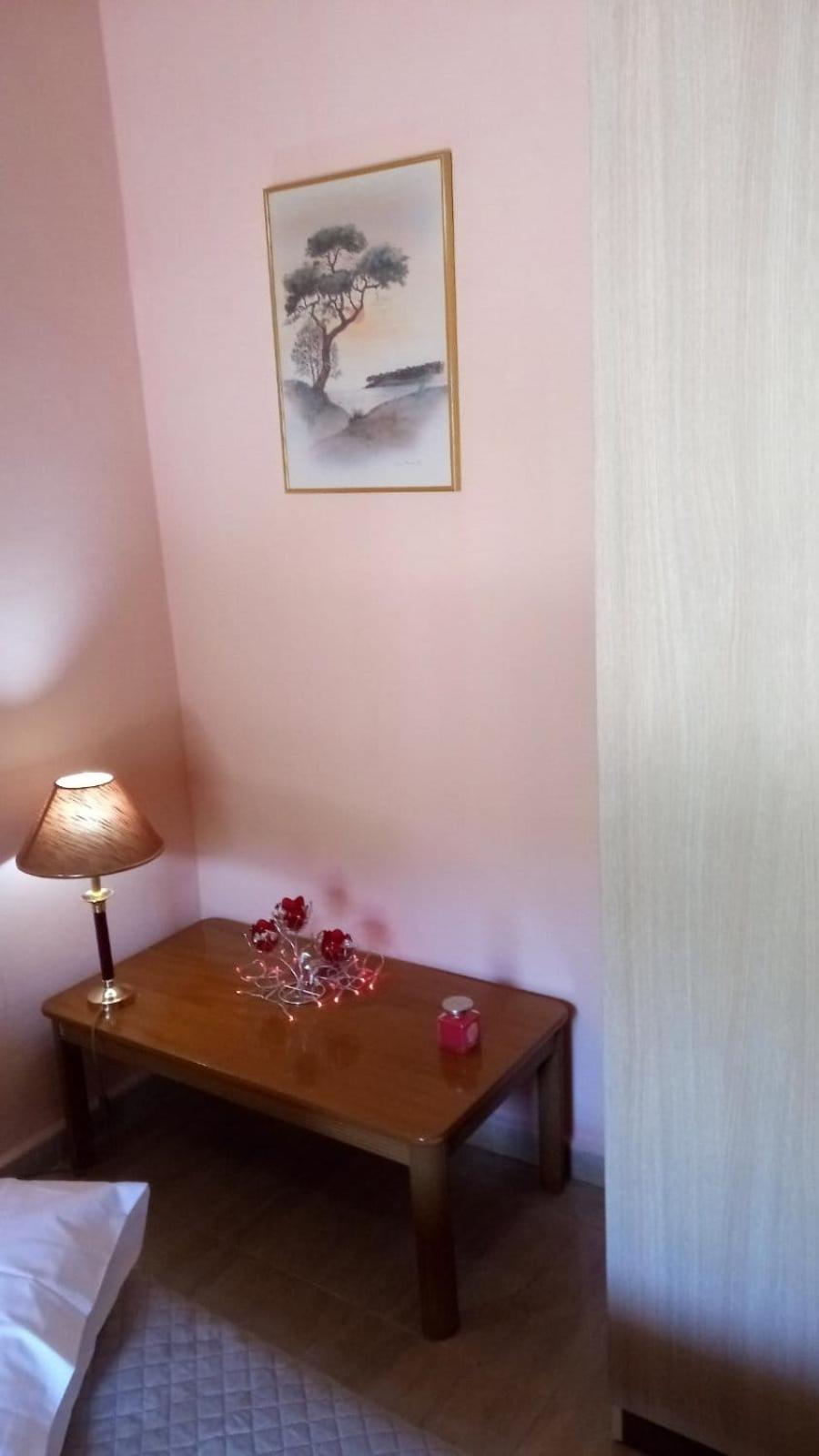 Studio Apartment with One Double Bed