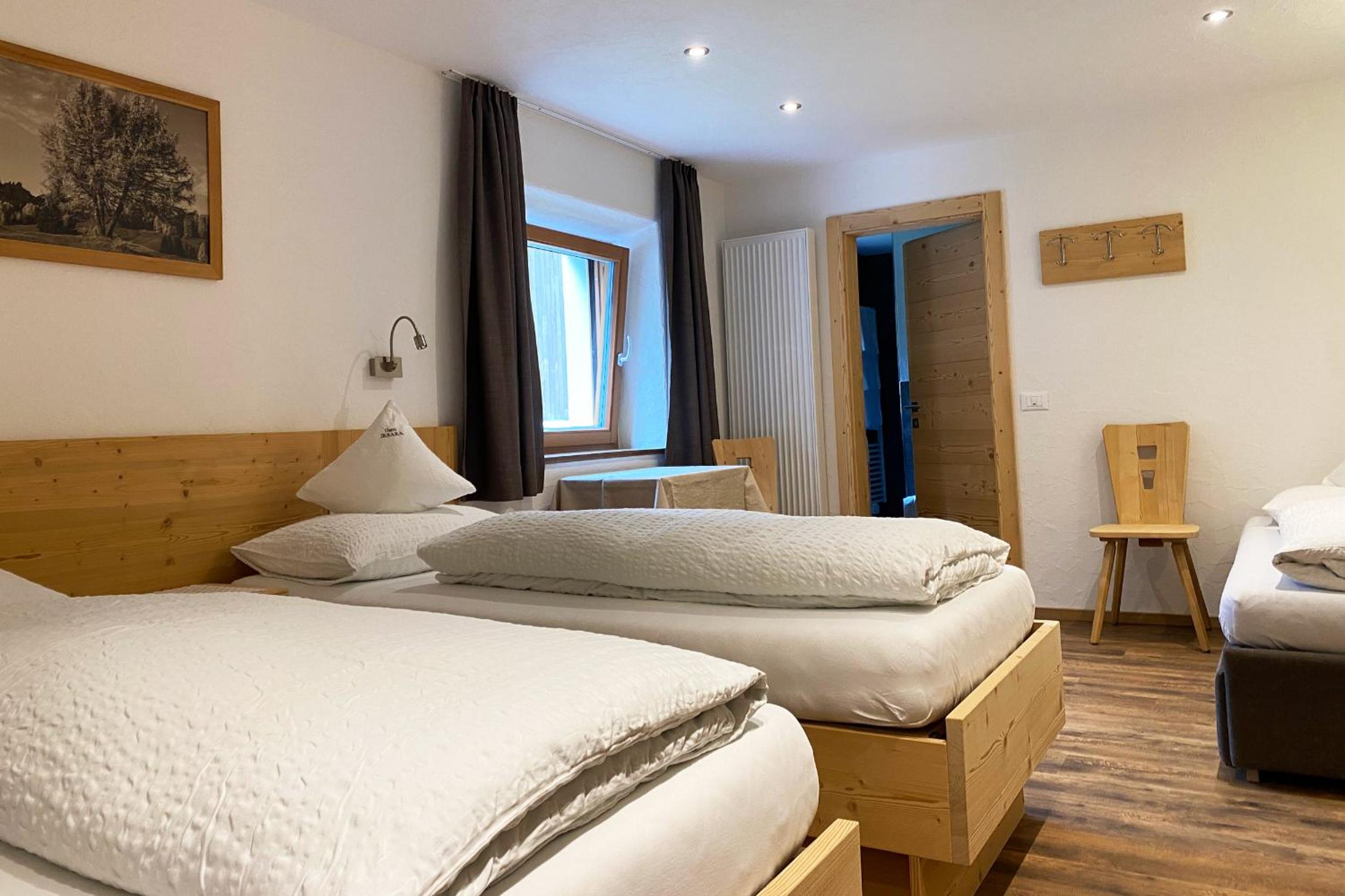 Comfort Triple Room with Shower photo 1
