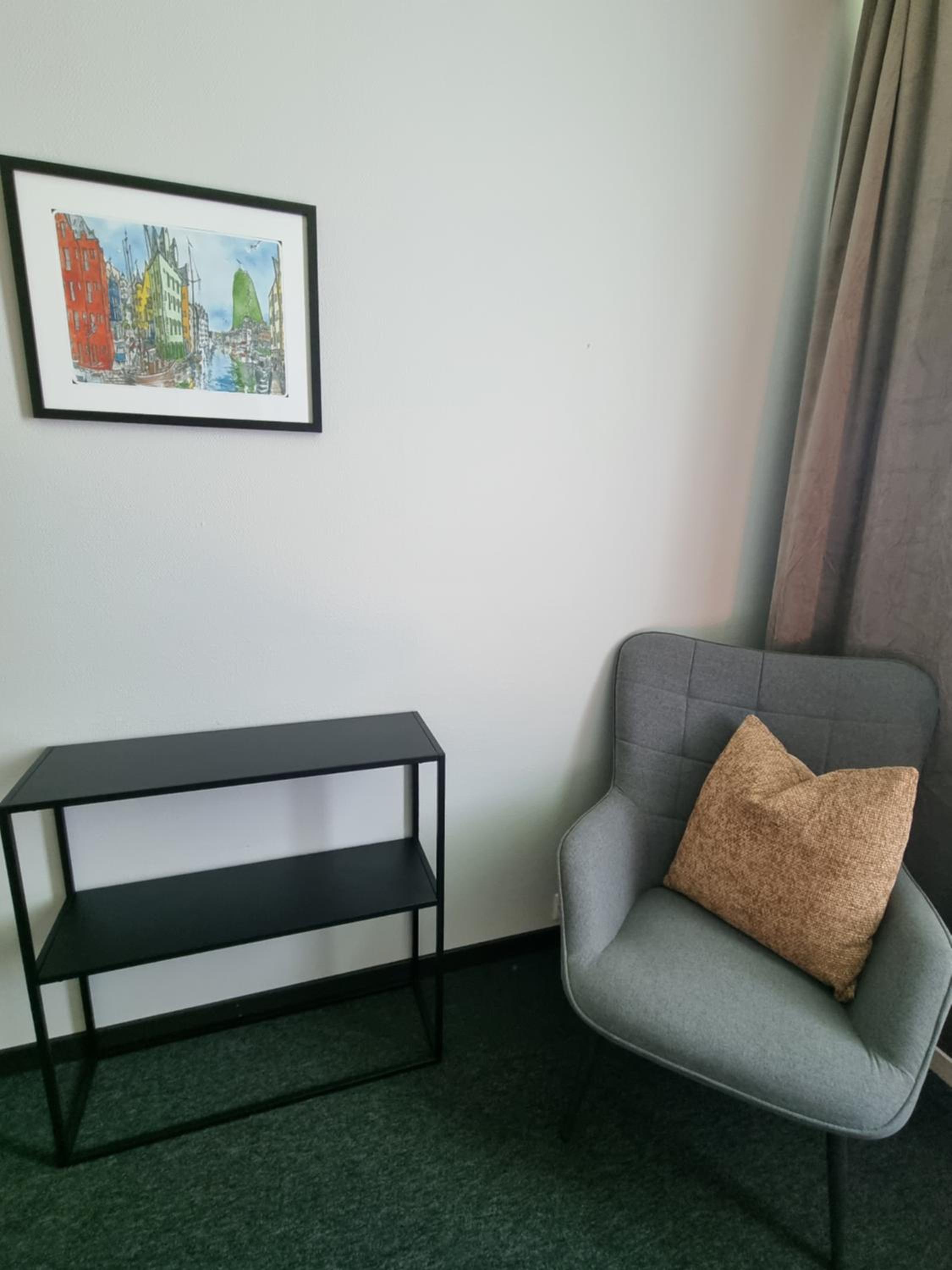 Standard Single Room with Shared Bathroom photo 2