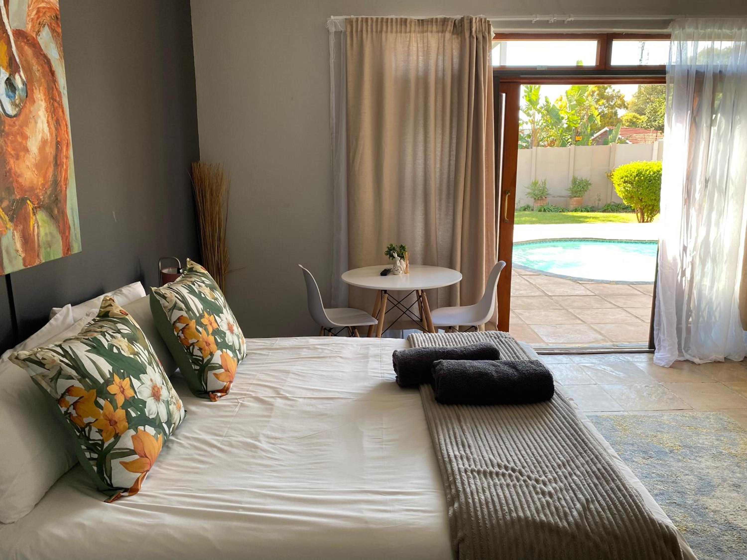 Deluxe Double Room photo 3