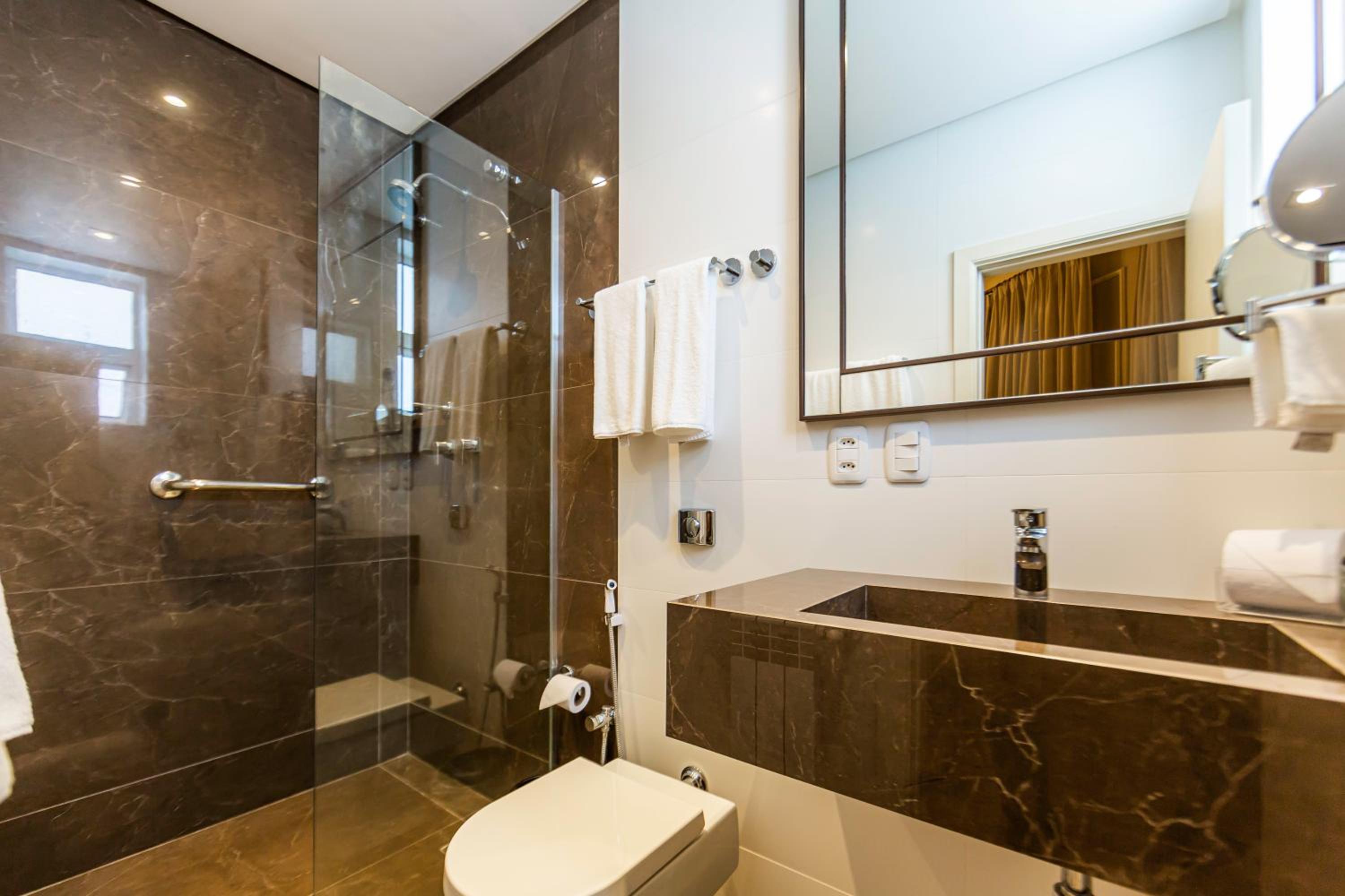 Suite with Balcony - Photo 1