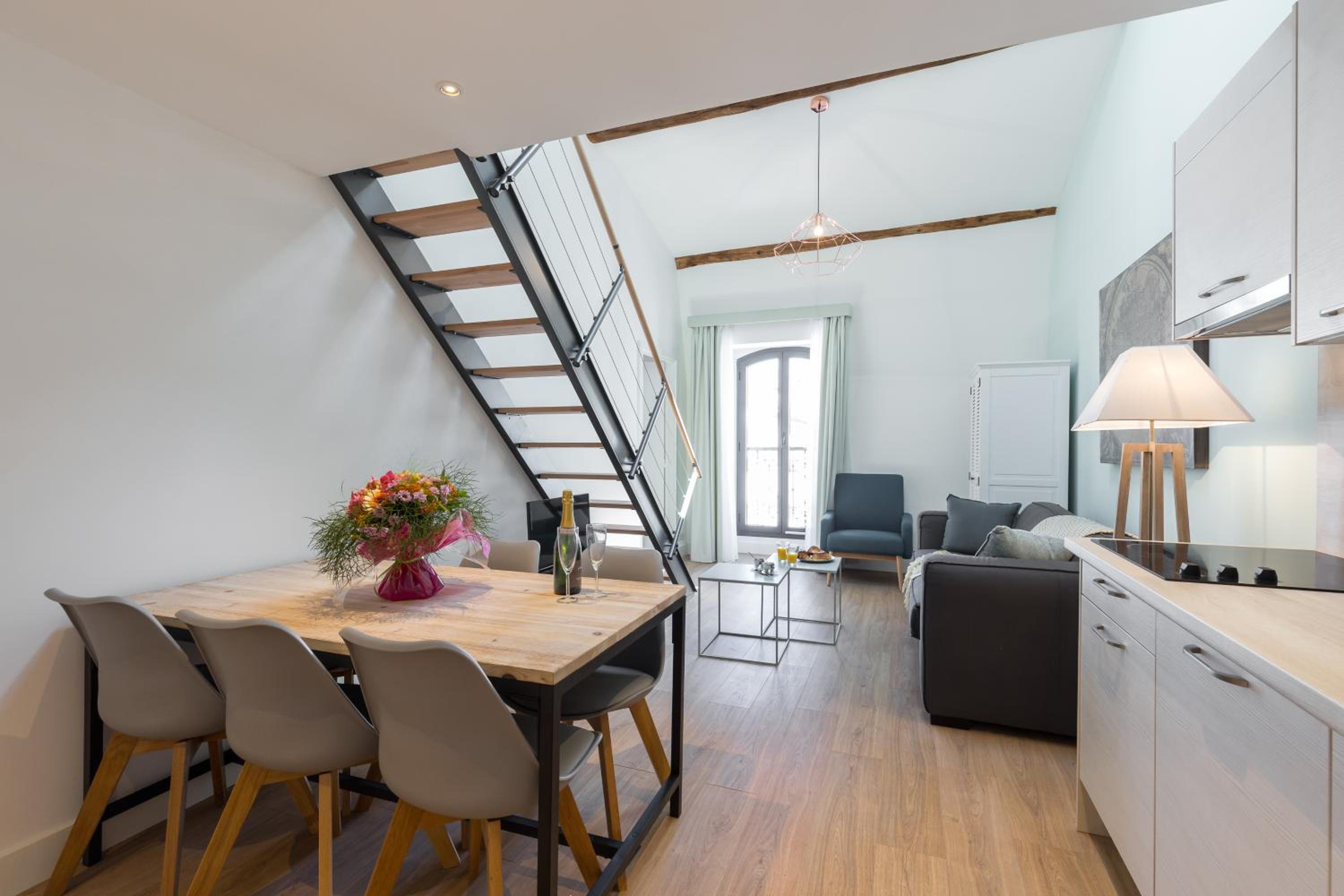 Duplex Apartment photo 2