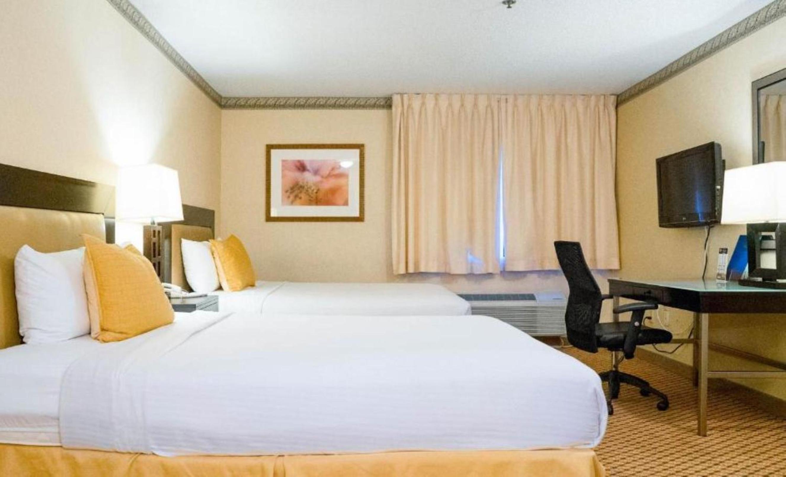 Two-Bedroom Suite - Non-Smoking - Photo 7
