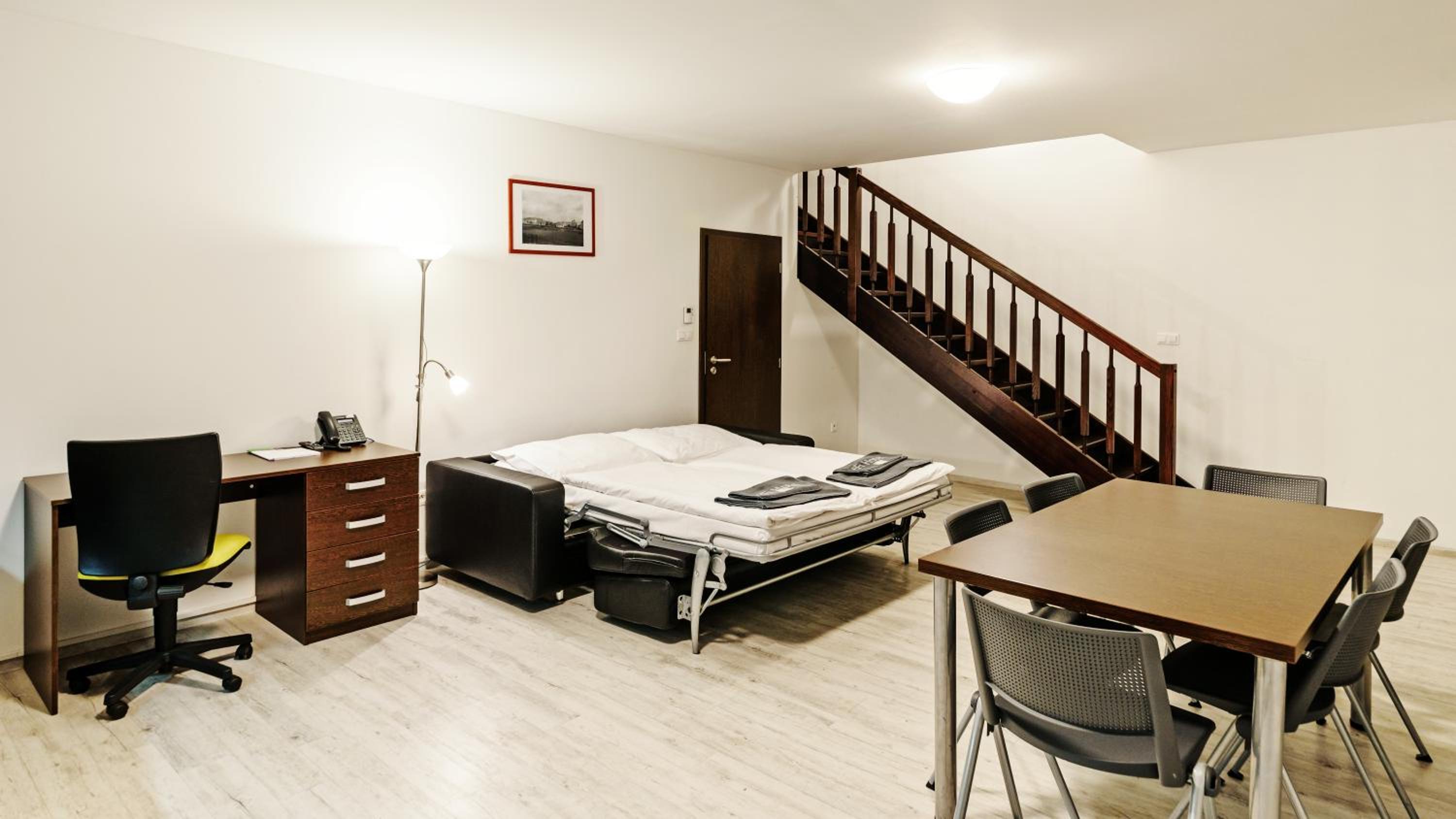 Grand De Luxe Apartment with Terrace photo 3
