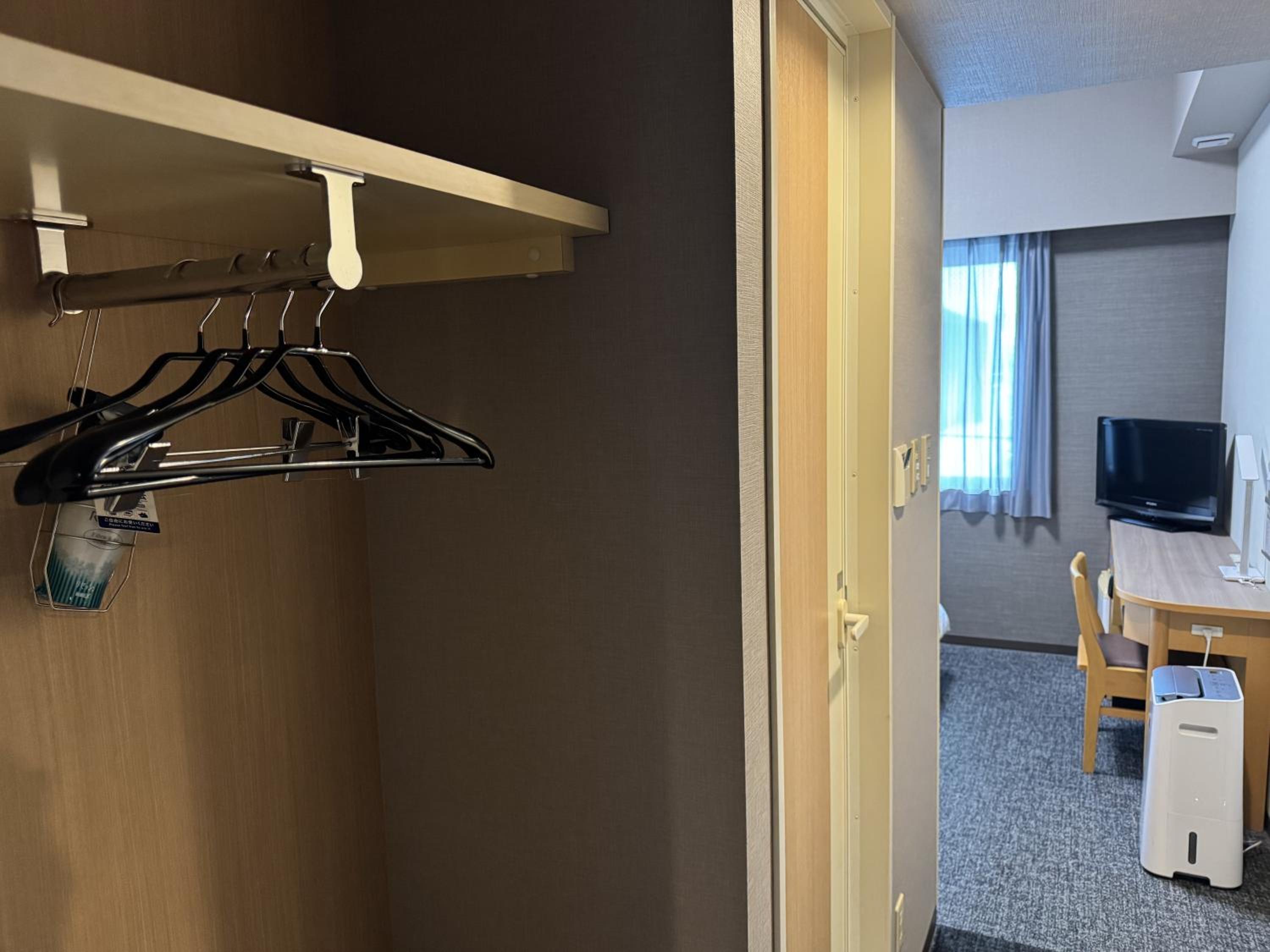 Double Room - Photo 6