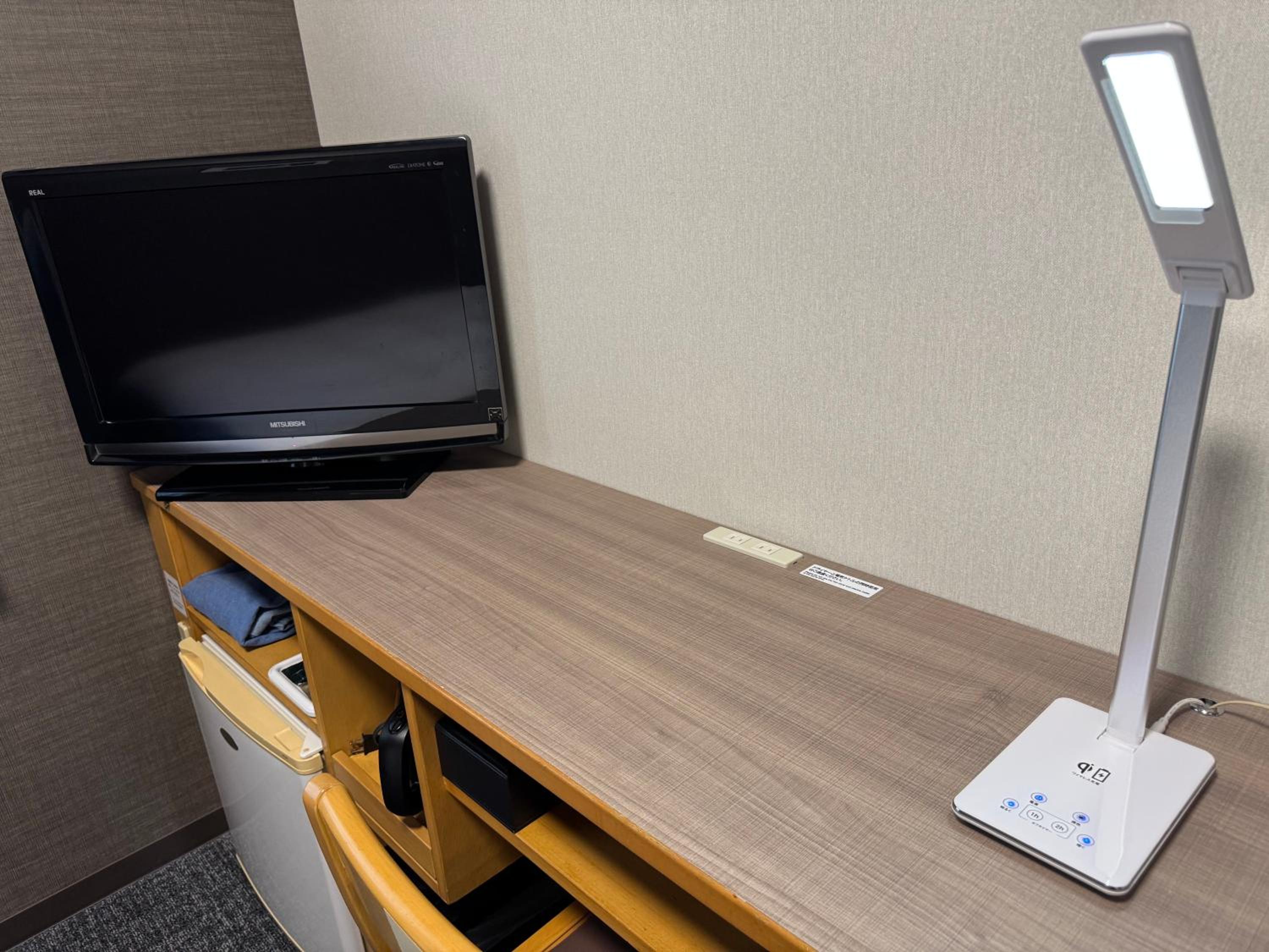 Double Room - Photo 7