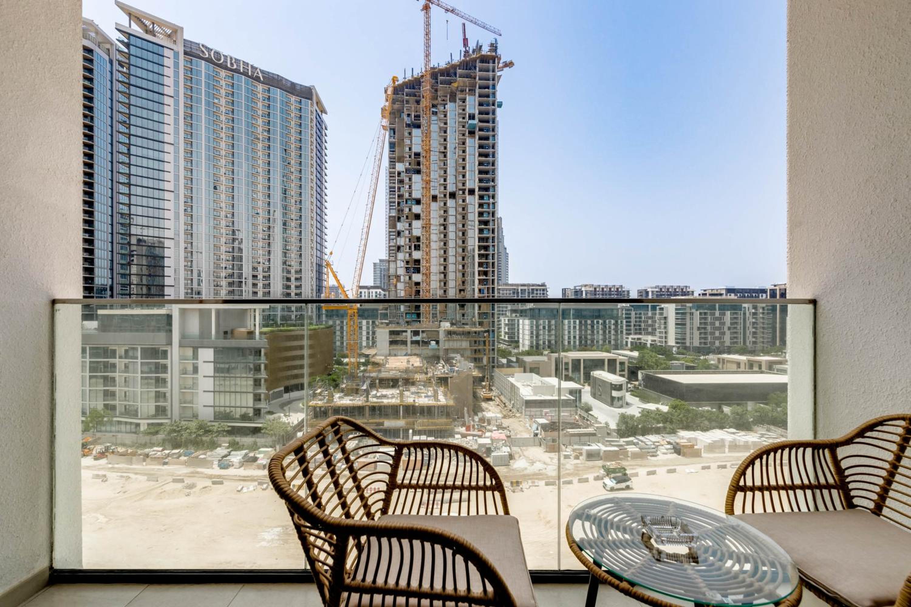 Two-Bedroom Apartment with Balcony photo 3