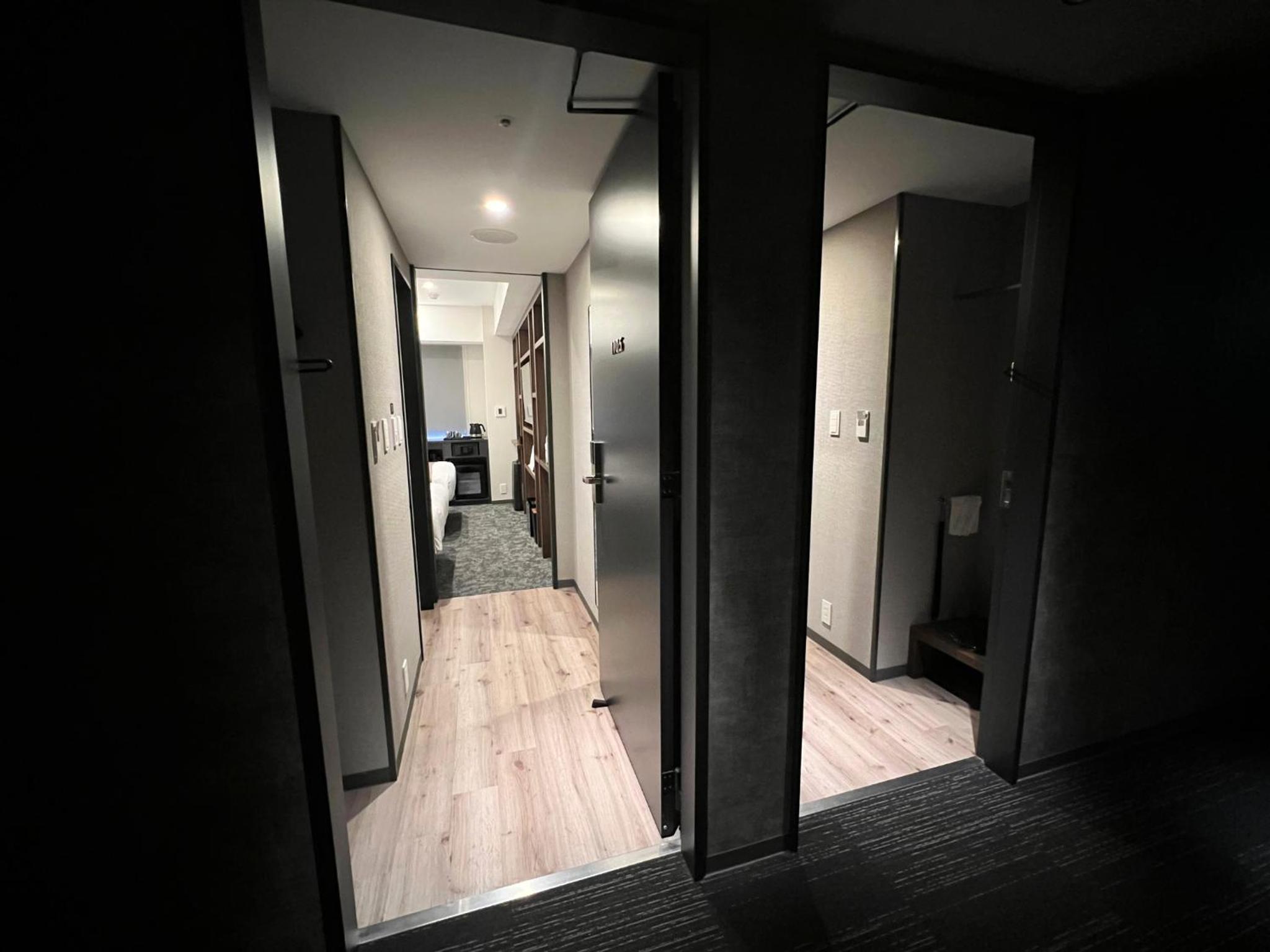 Adjoining Twin Rooms - Photo 3