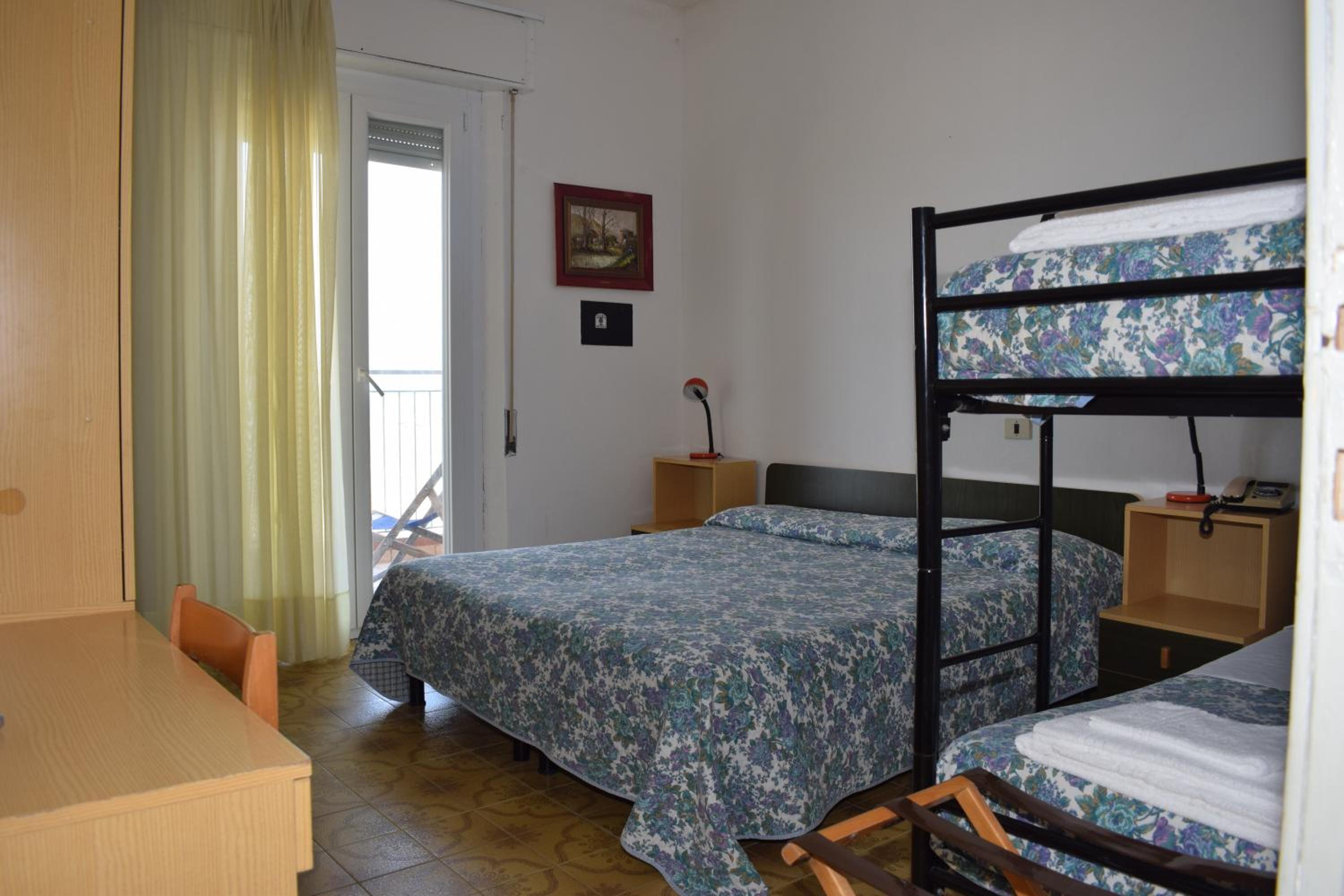 Quadruple Room with Garden View photo 1