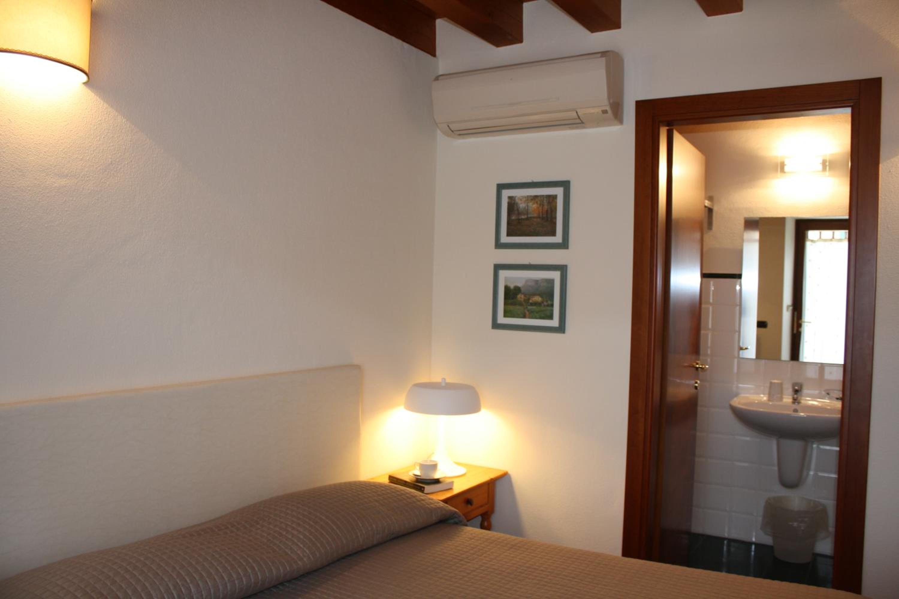 One-Bedroom Apartment (4 Adults)
