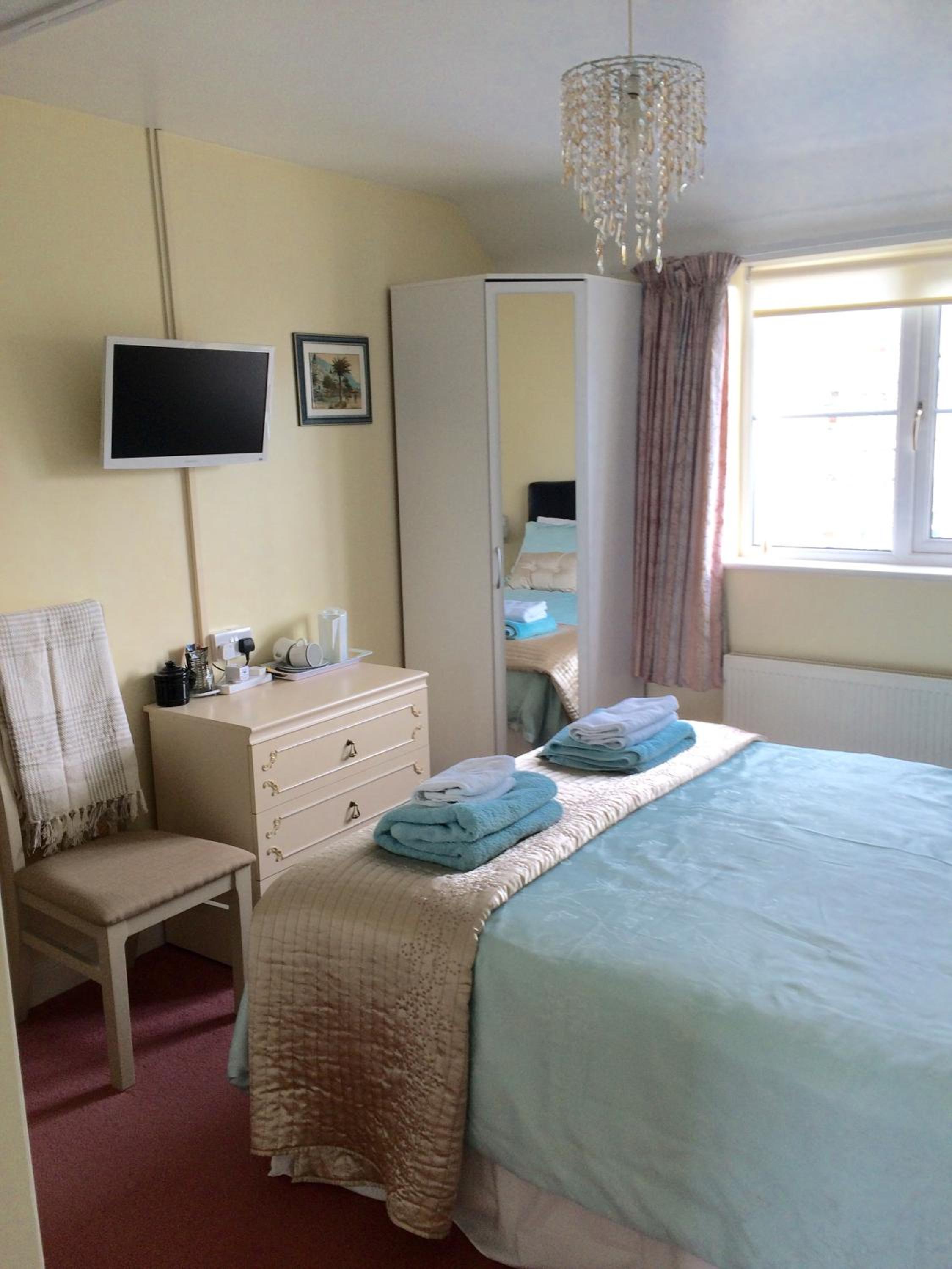 Double Room with Private Bathroom photo 1