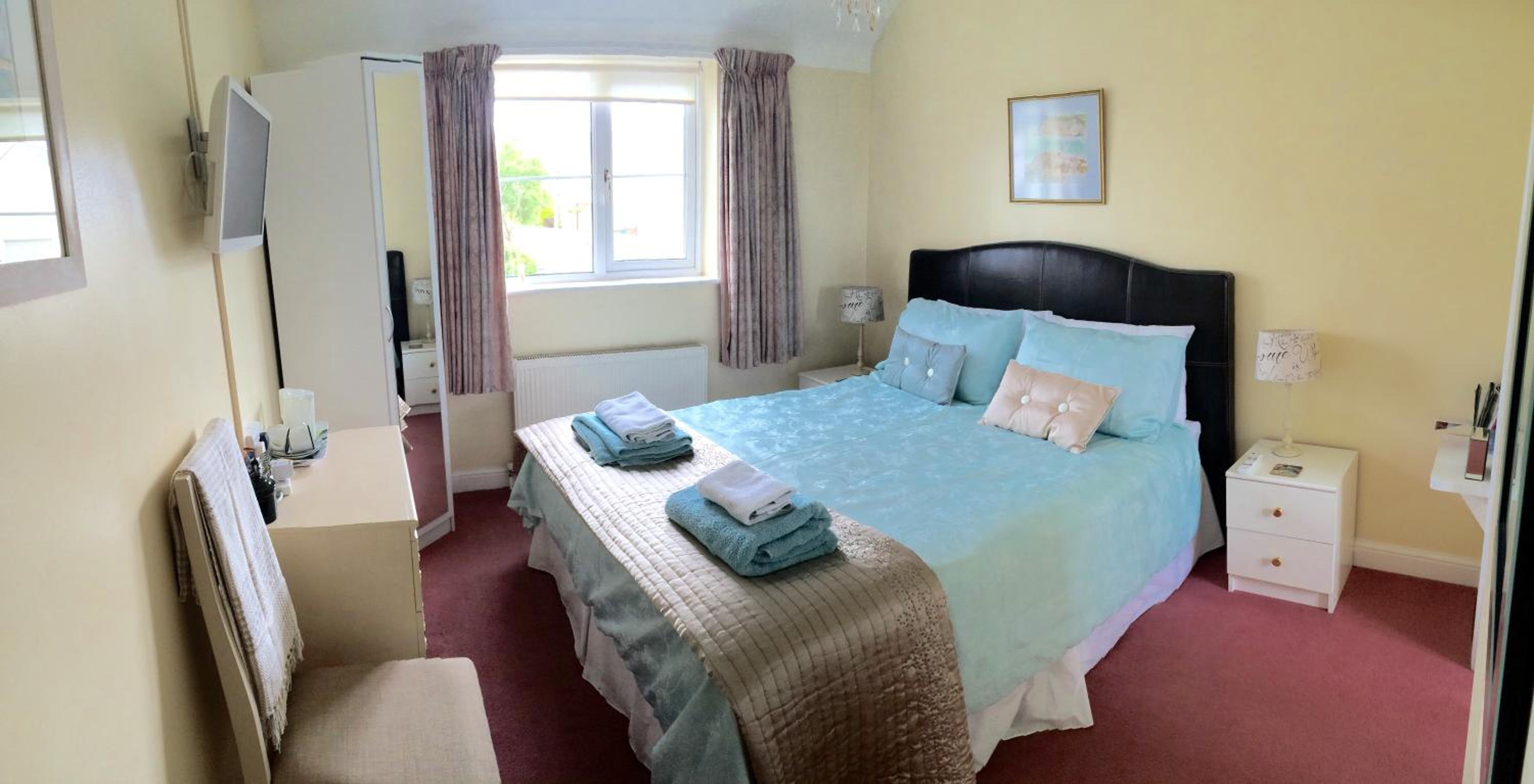 Double Room with Private Bathroom photo 2