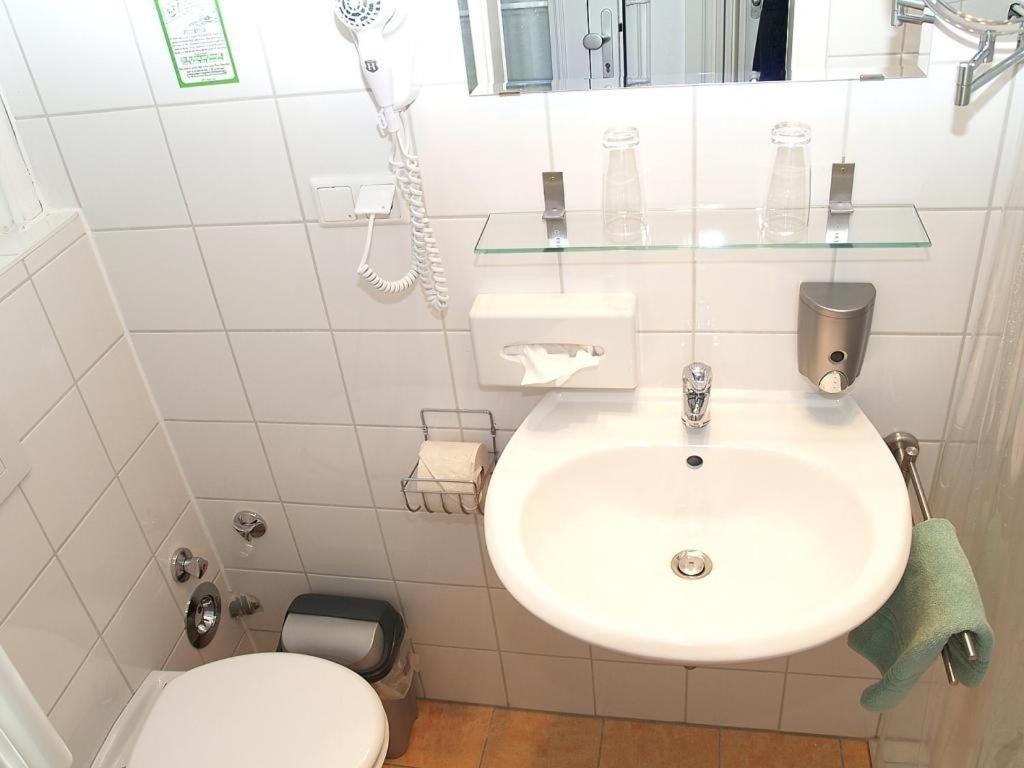 Two-Room Apartment (5 Adults) photo 2