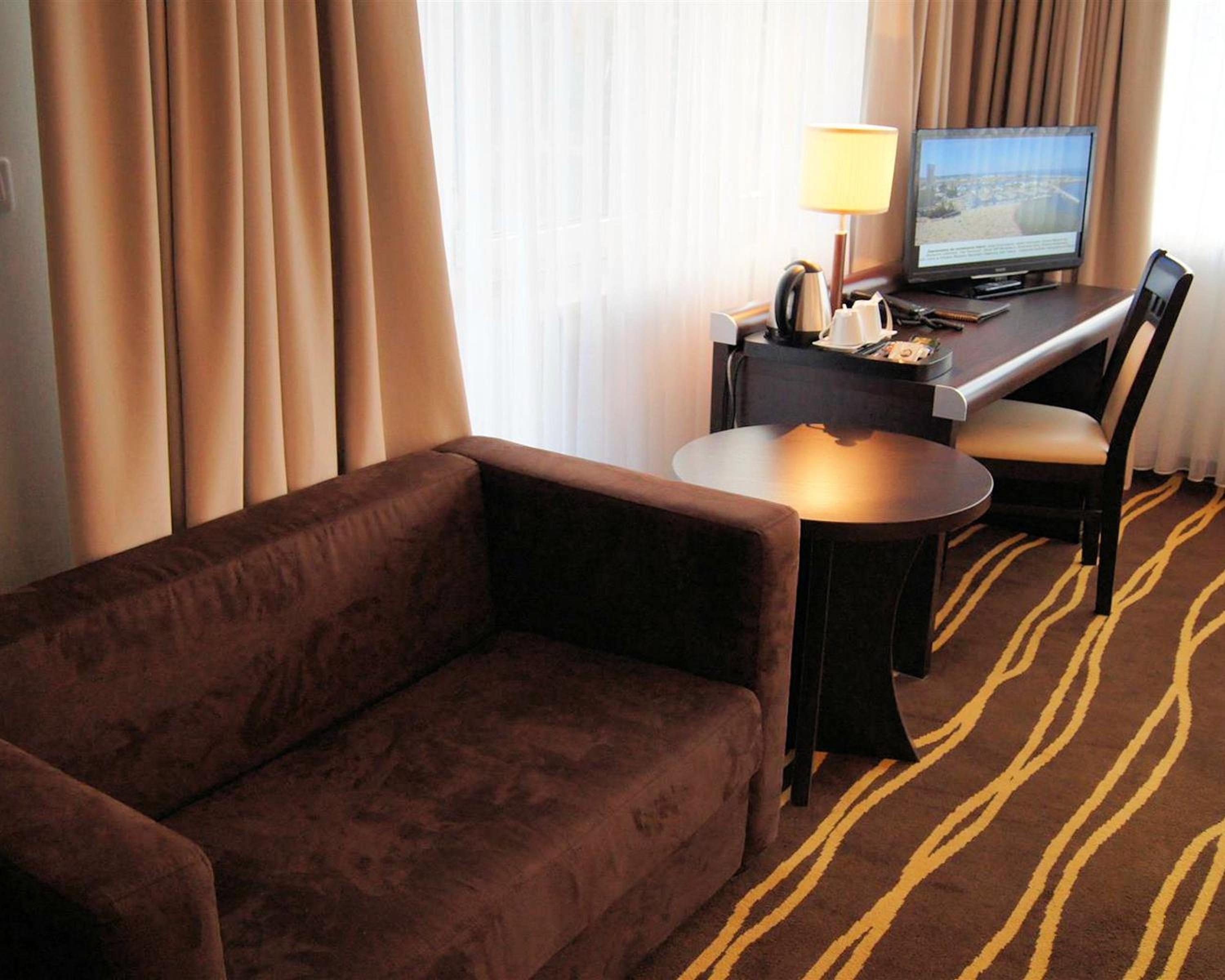Double Room with Sofa Bed photo 1