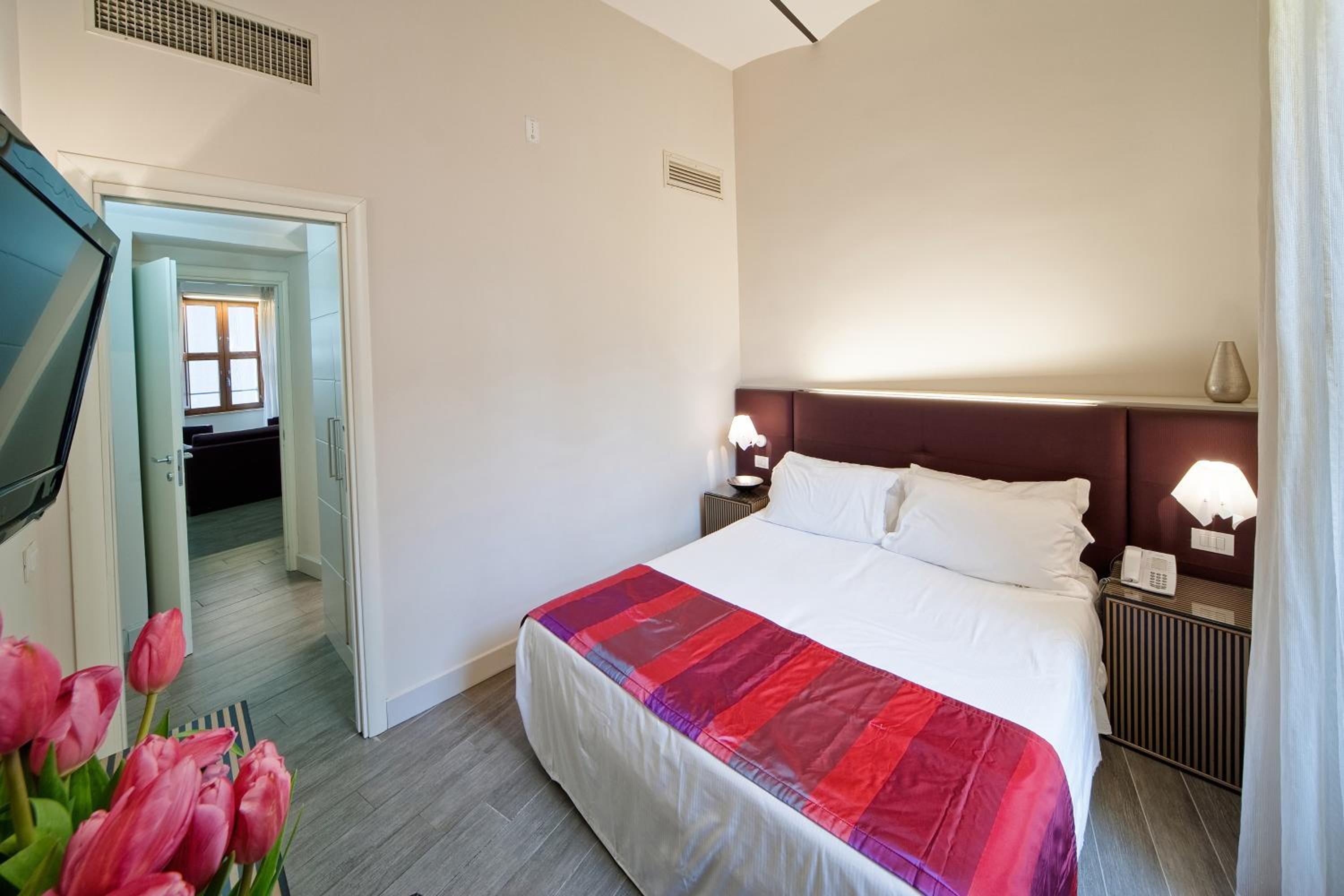 Double or Twin Room photo 2