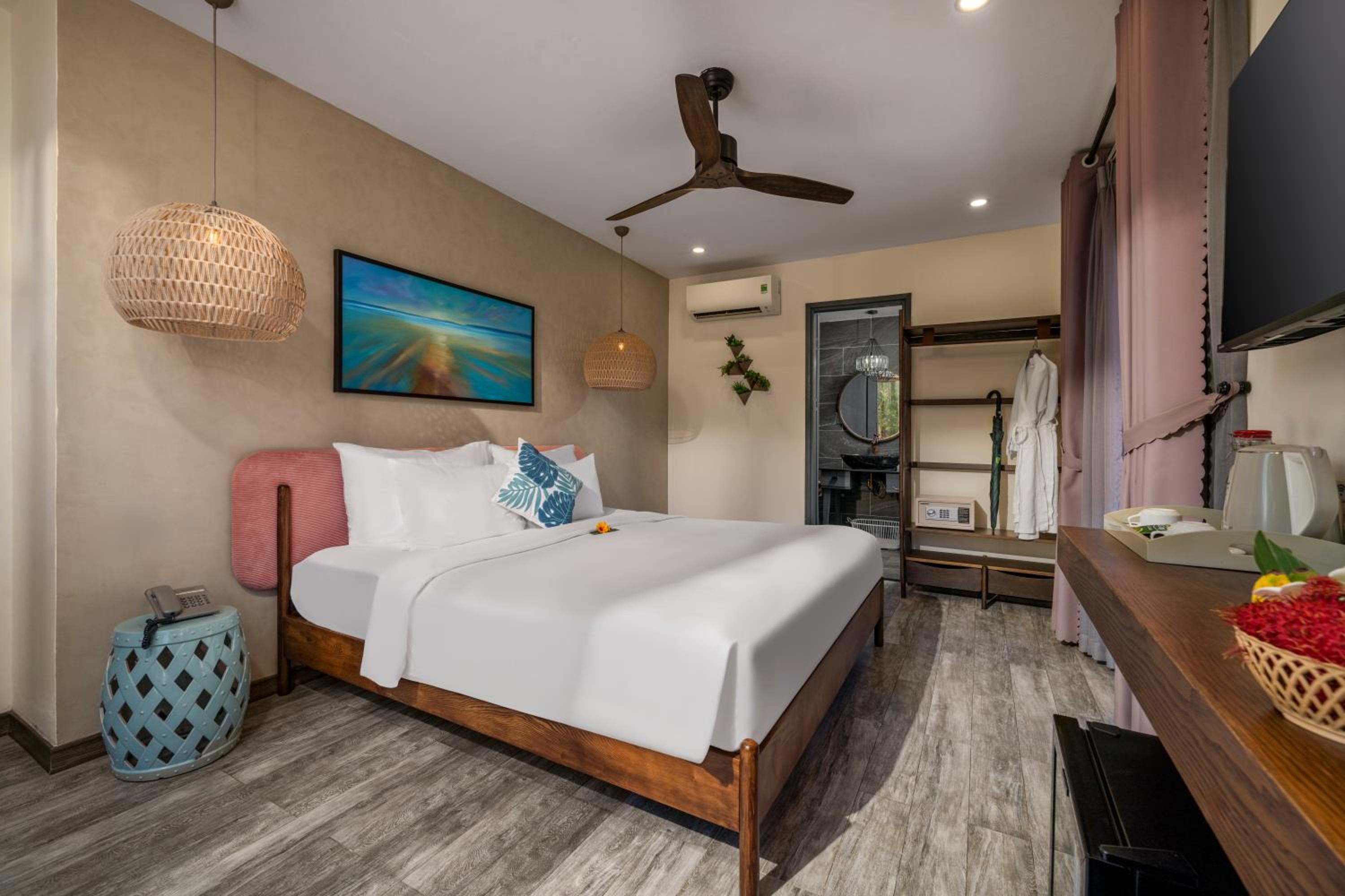 Deluxe Double Room with Sea View