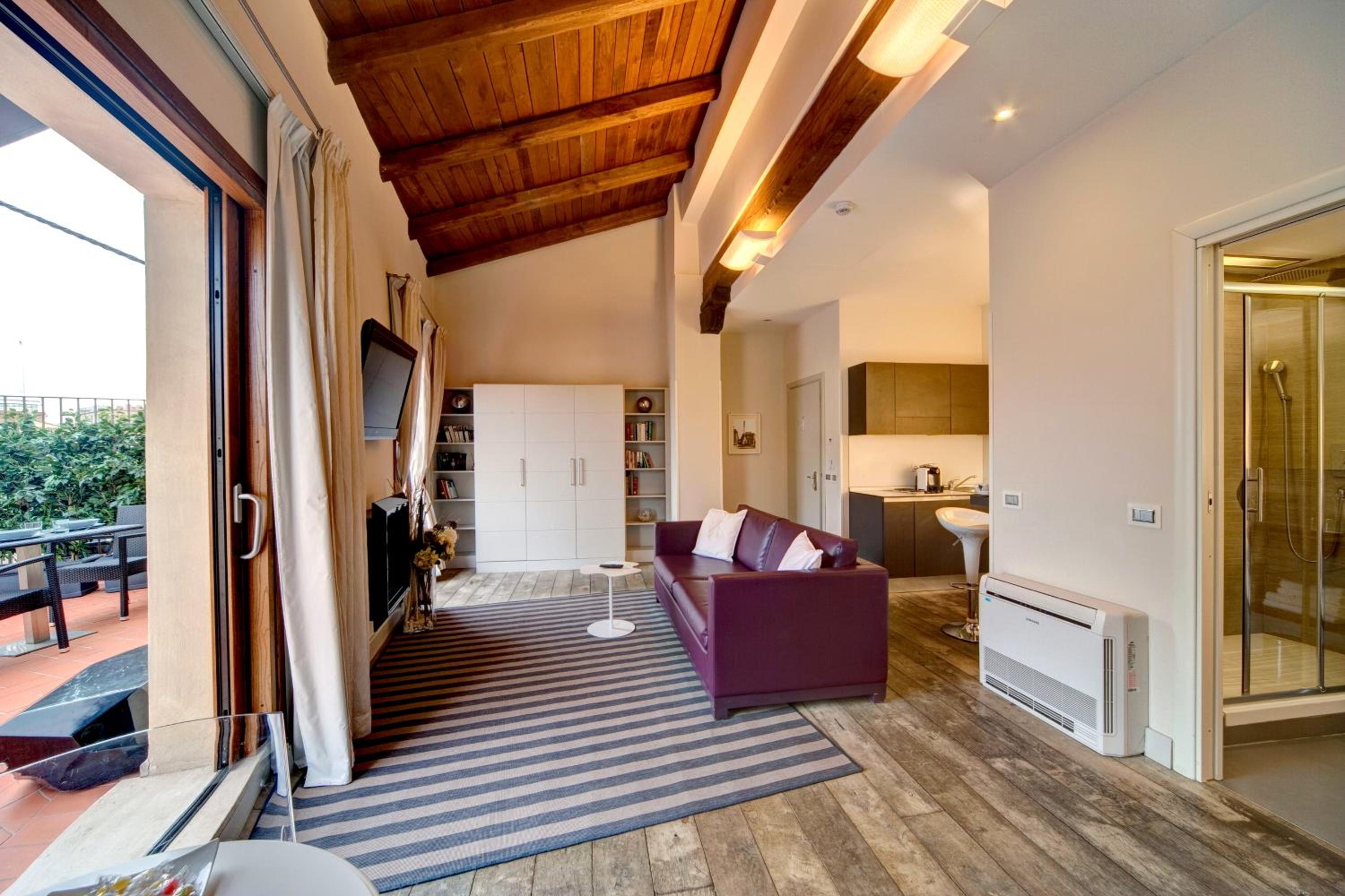 Superior Suite (3 Adults) photo 2