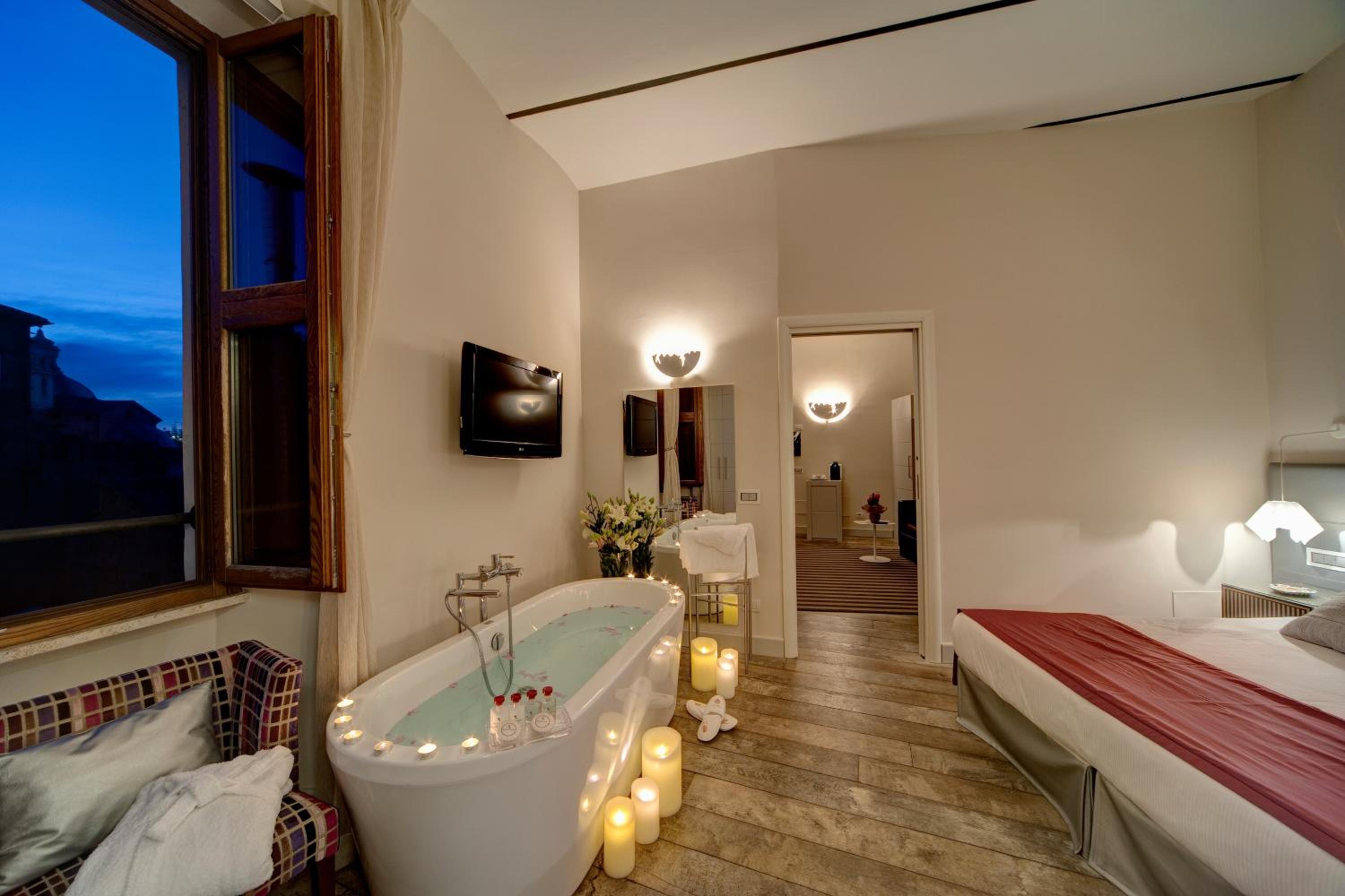 Superior Suite (4 Adults) photo 3