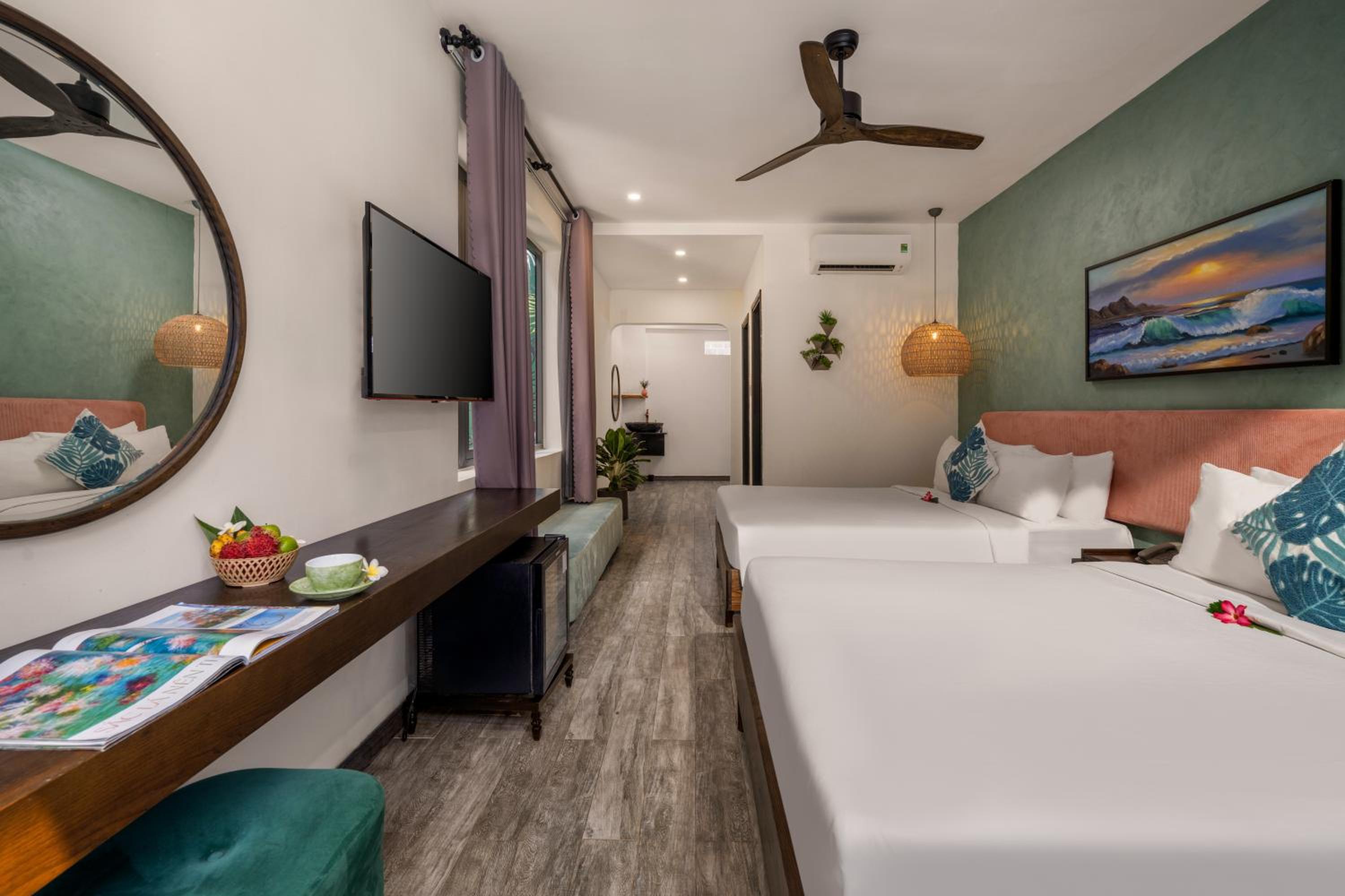 Deluxe Twin Room with Pool View - Photo 1