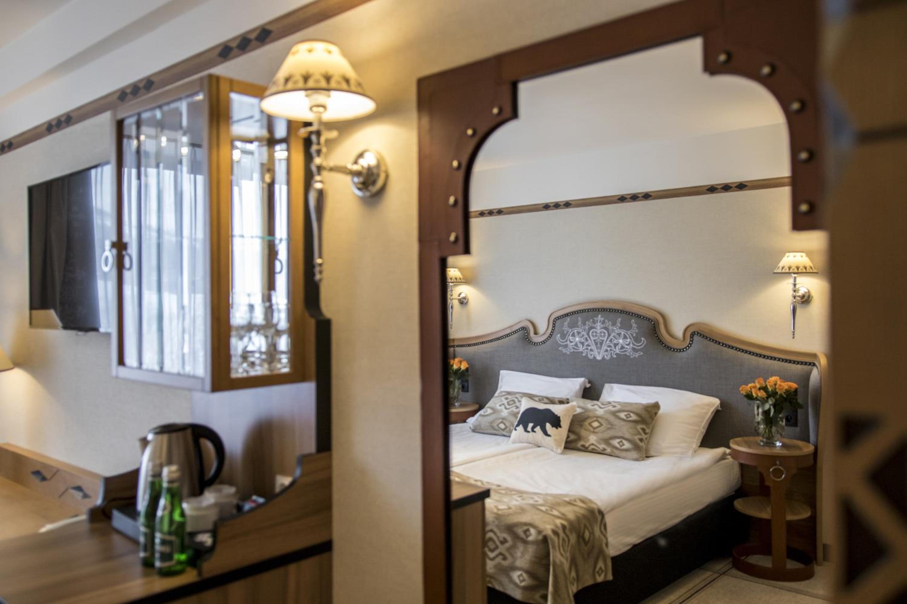 Deluxe Double Room, Balcony, Mountain View