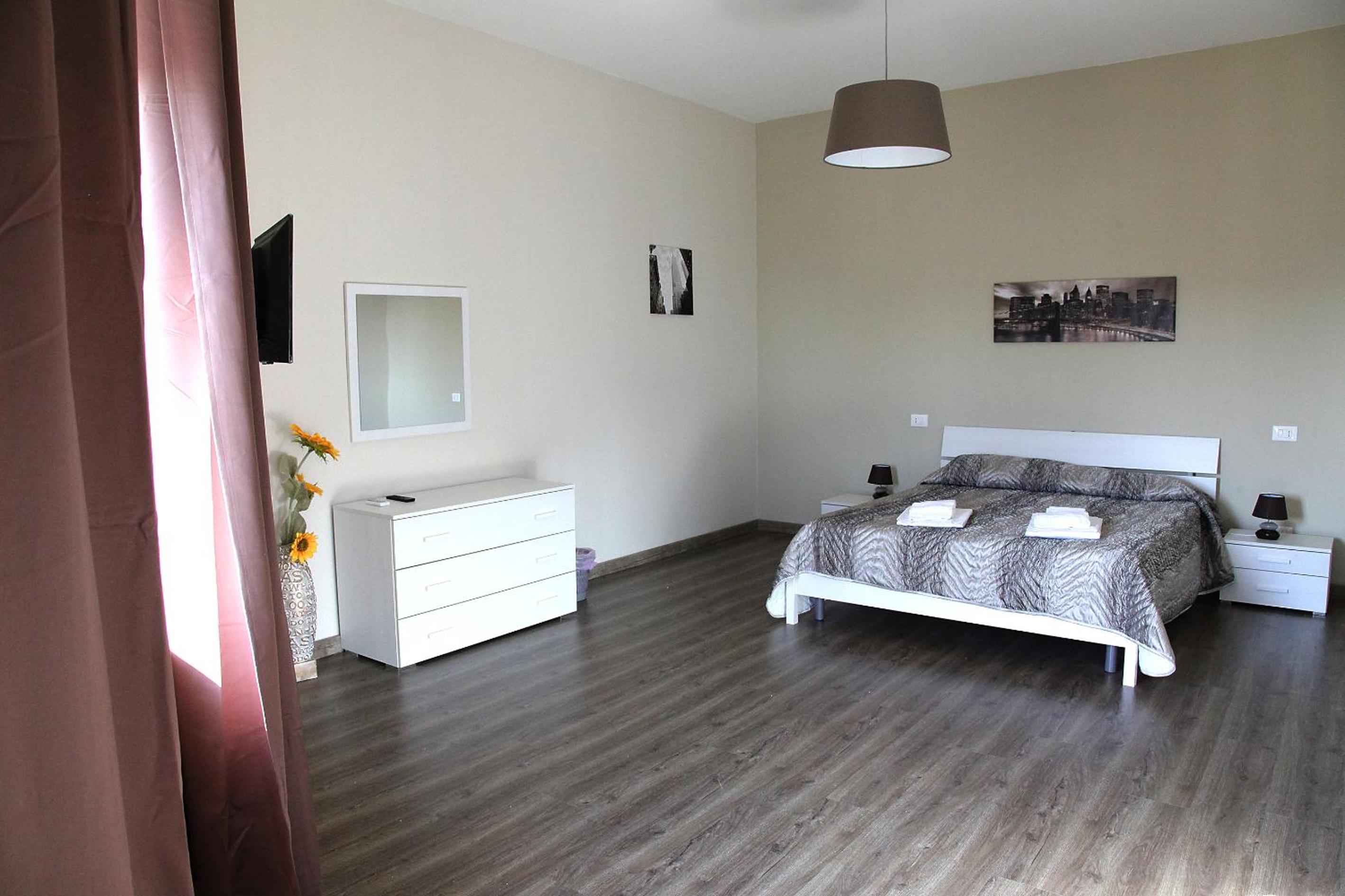 Apartment photo 1