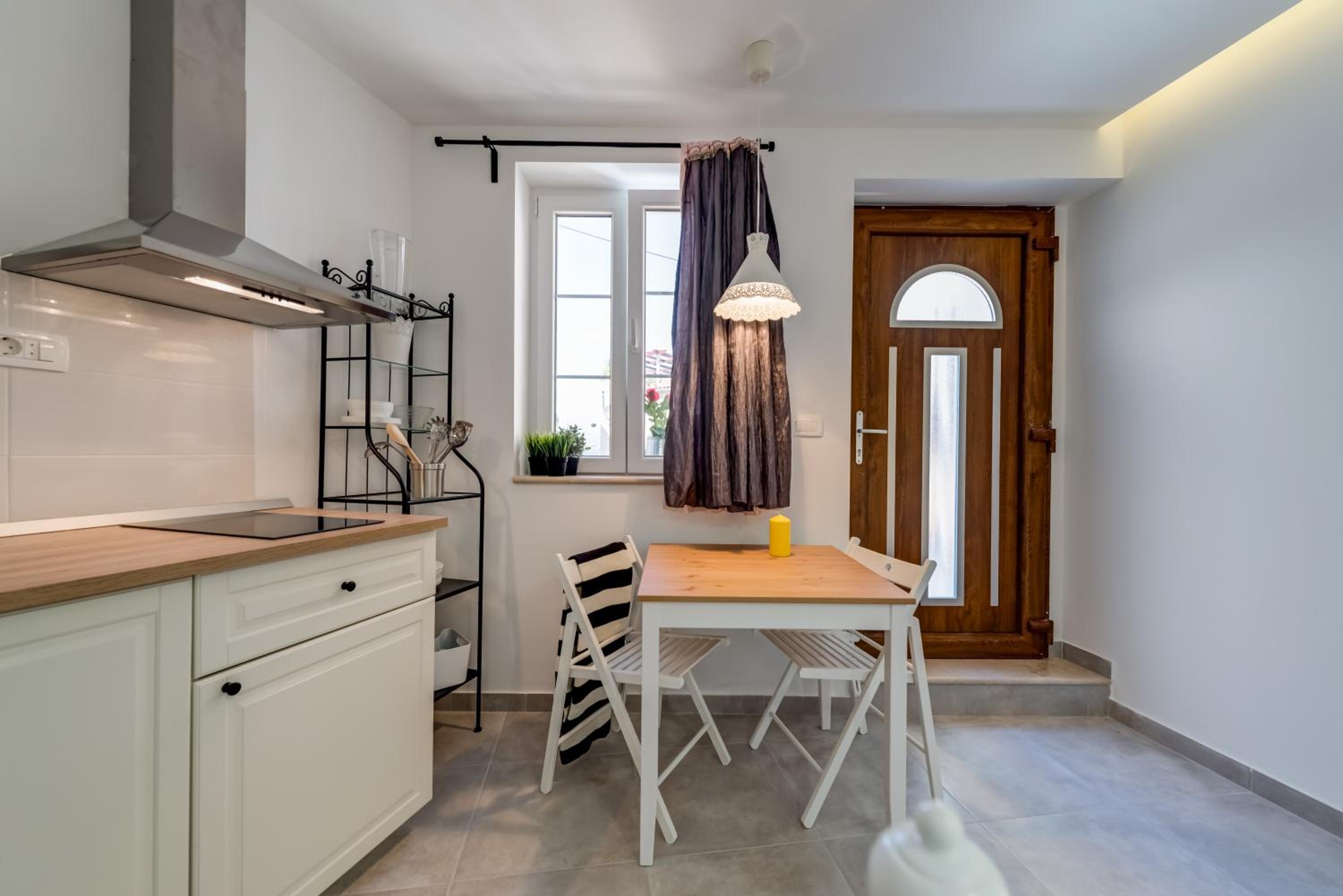 Studio Apartment photo 3