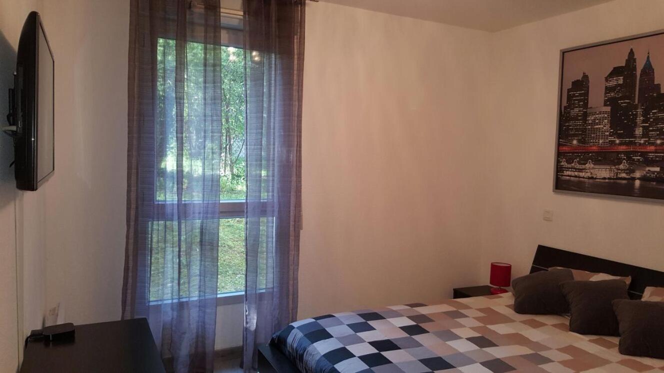 Apartment - Photo 1