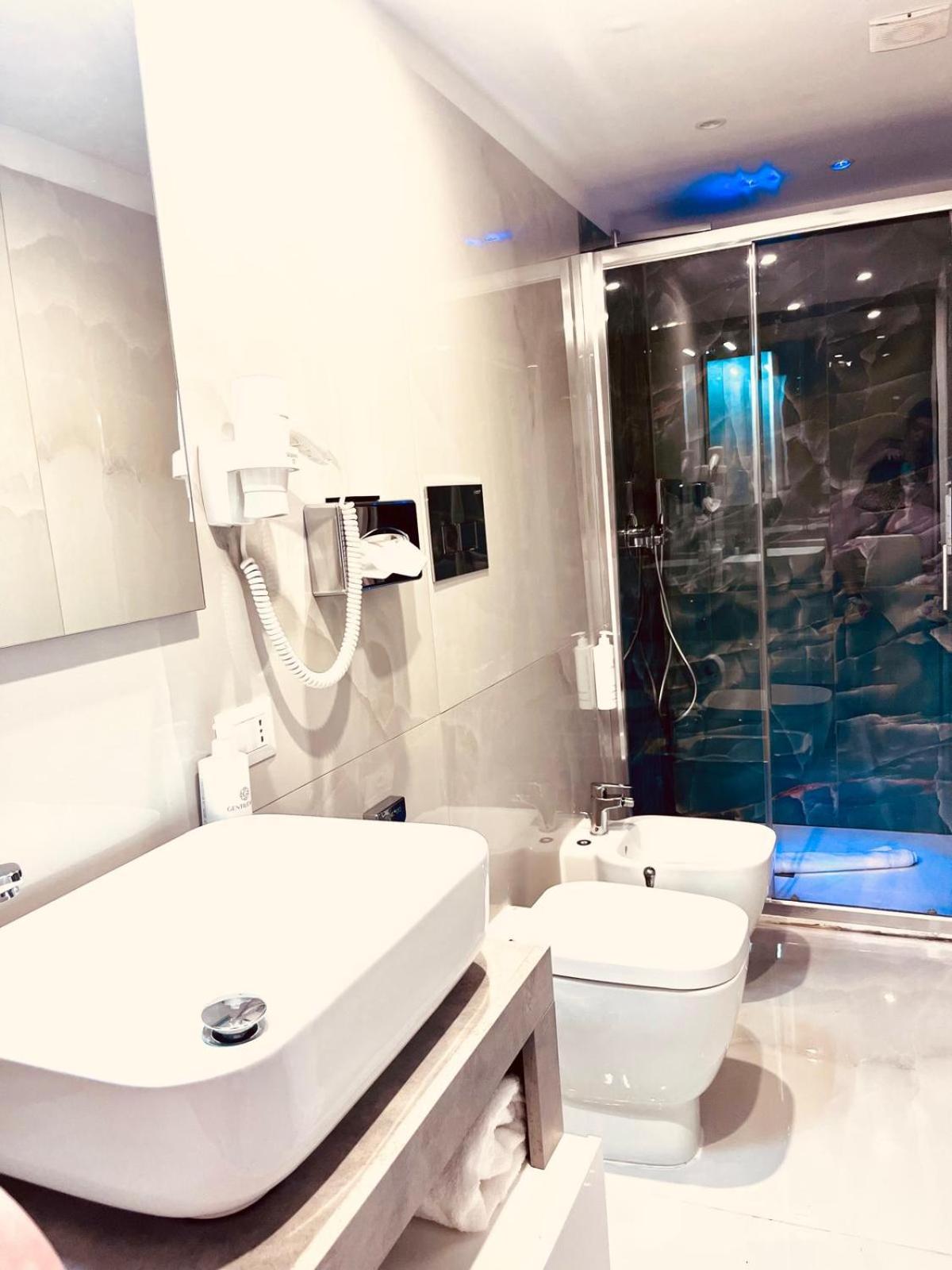 Deluxe Double Room with Bath