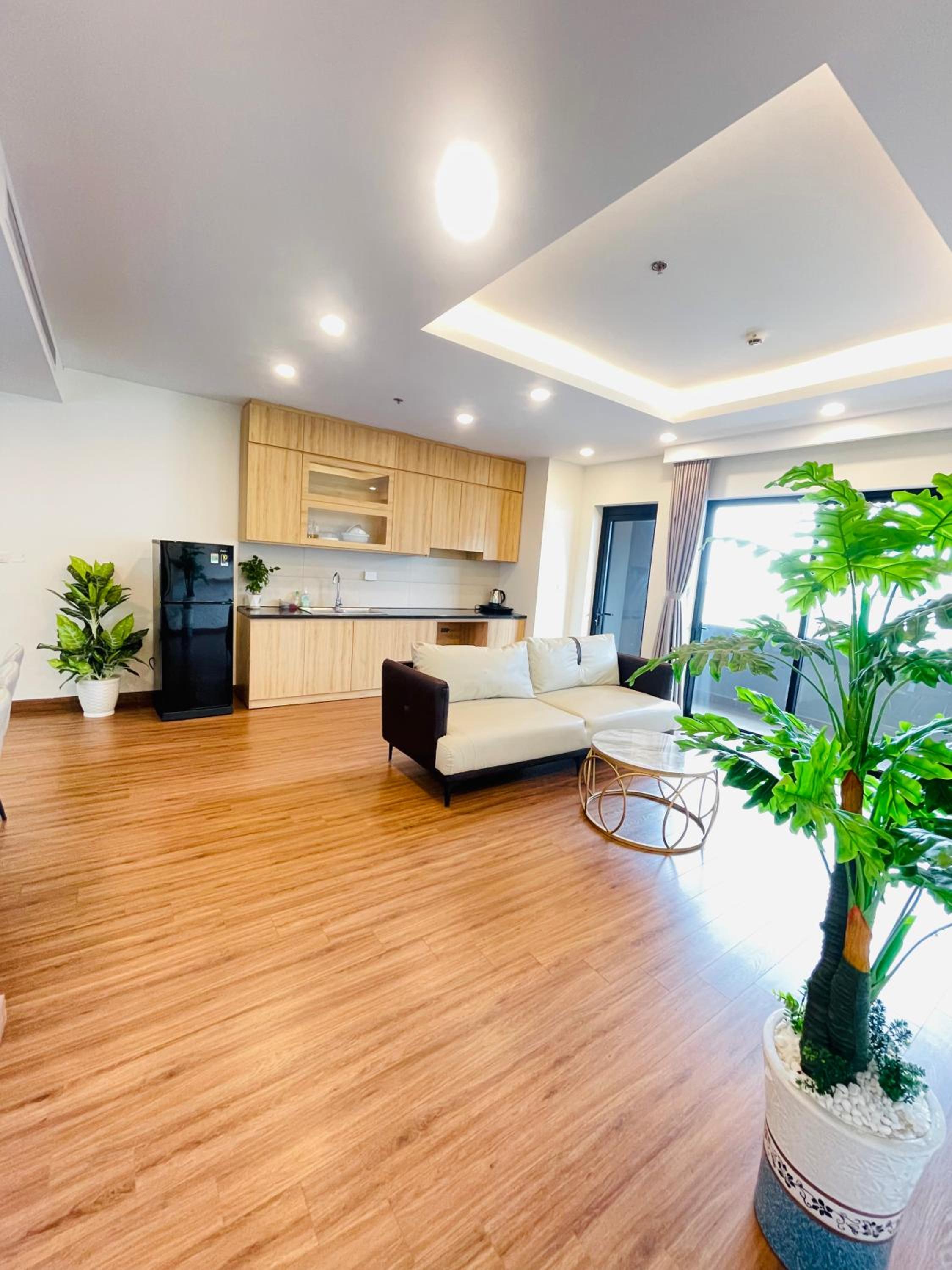 Three-Bedroom Premium Apartment with Balcony photo 1