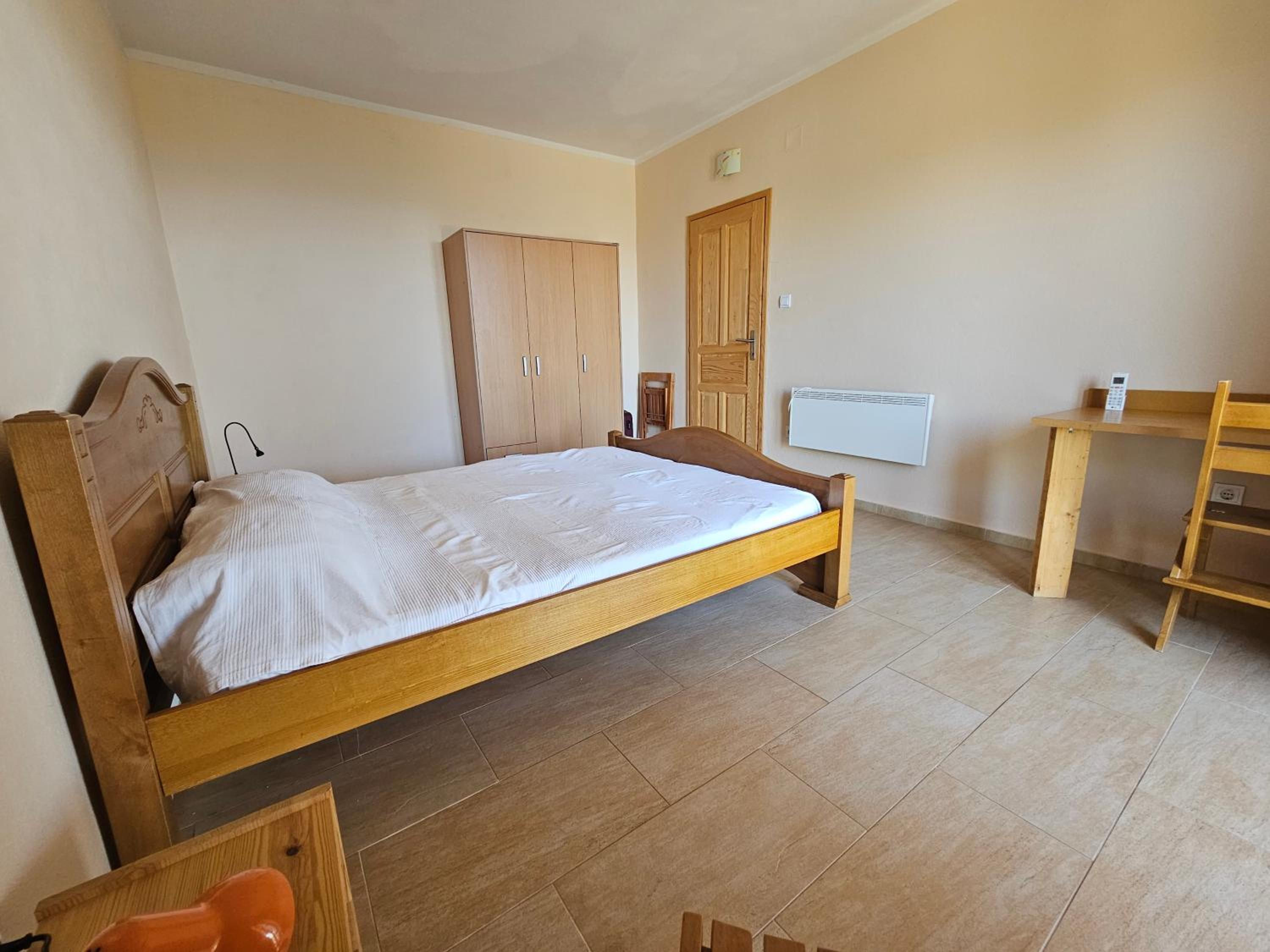 One-Bedroom House photo 3