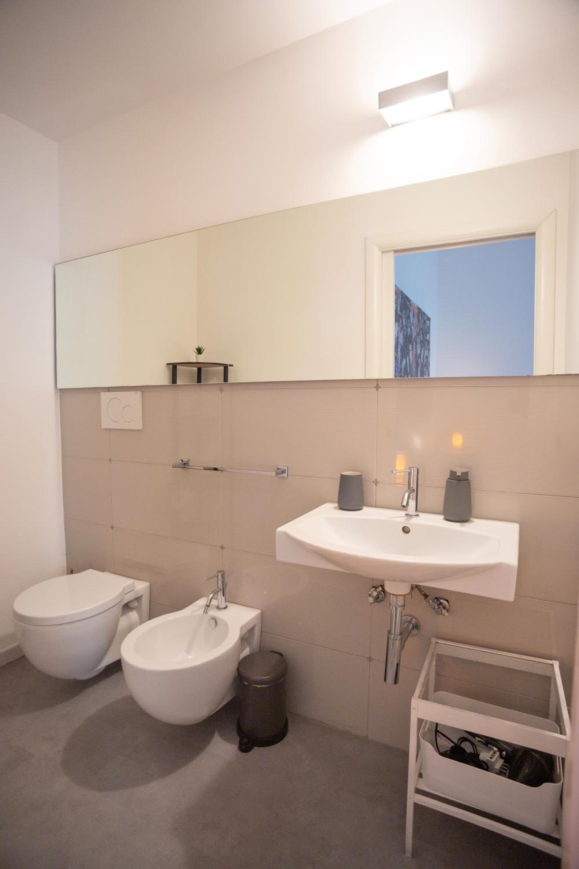Deluxe Double Room with Shower photo 3