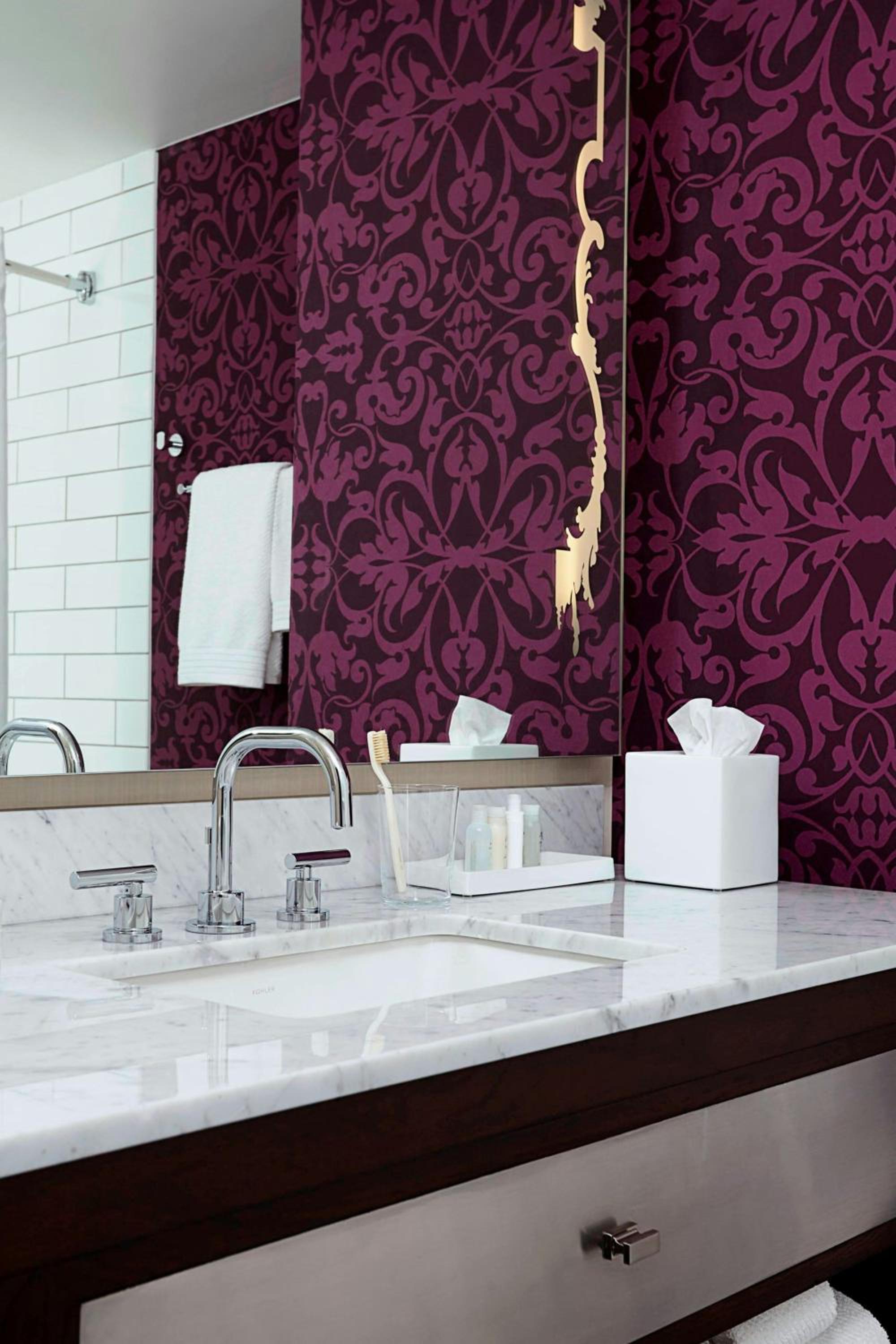 King Room - Hearing Accessible - Photo 8