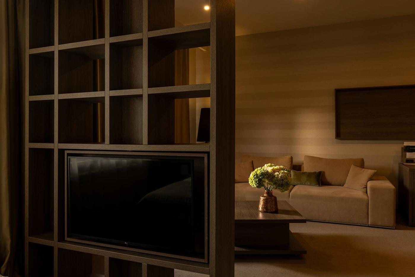 Large Double Room photo 2