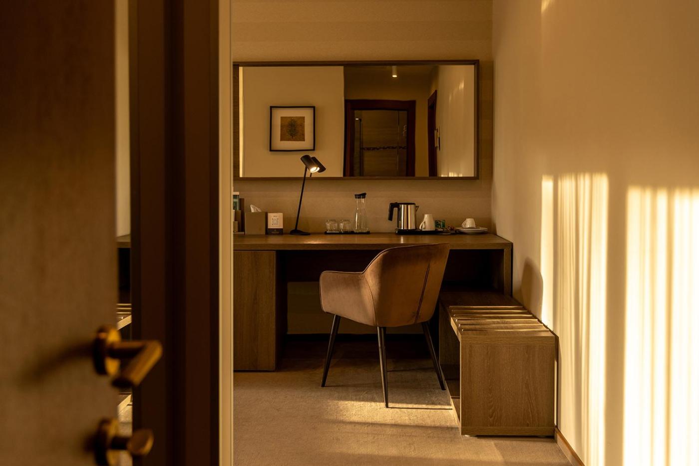 Large Double Room photo 1