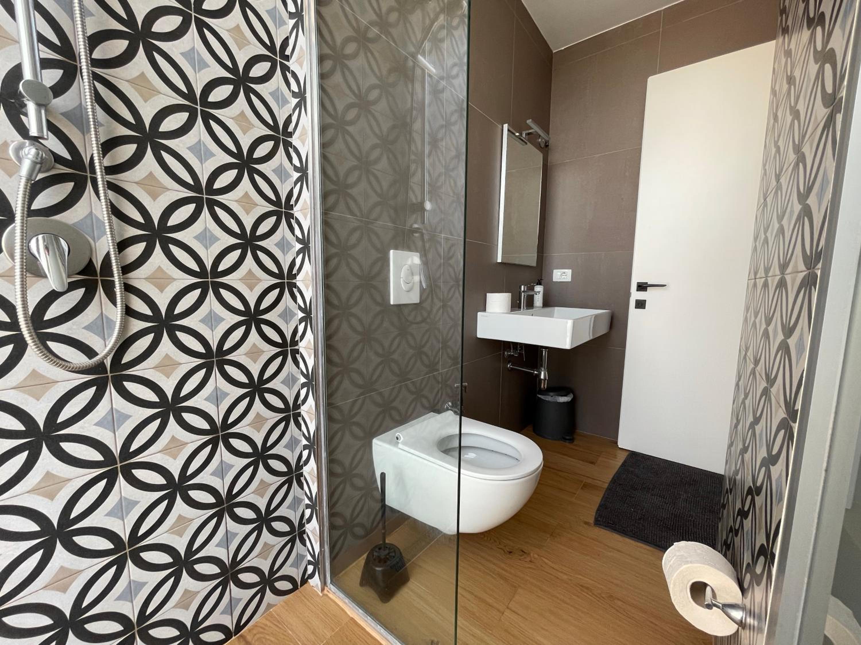 Budget Double Room photo 2