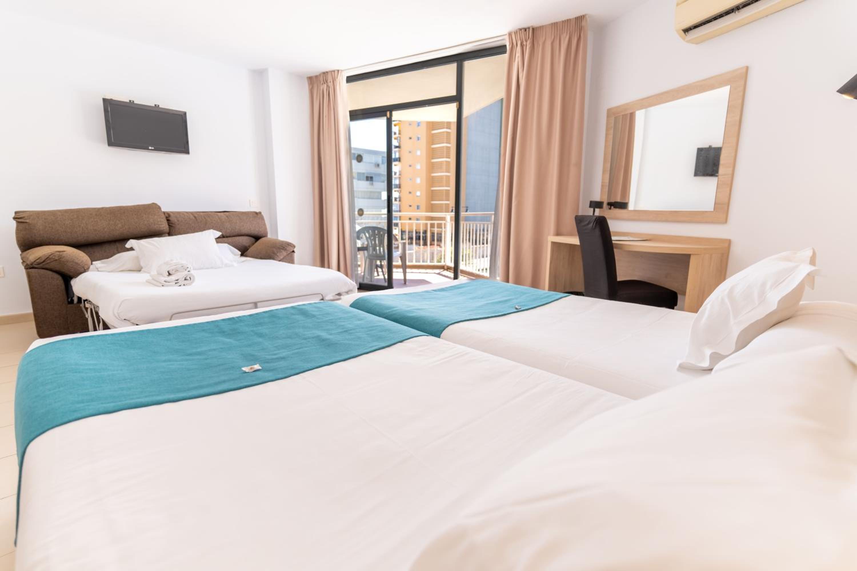 Superior Triple Room