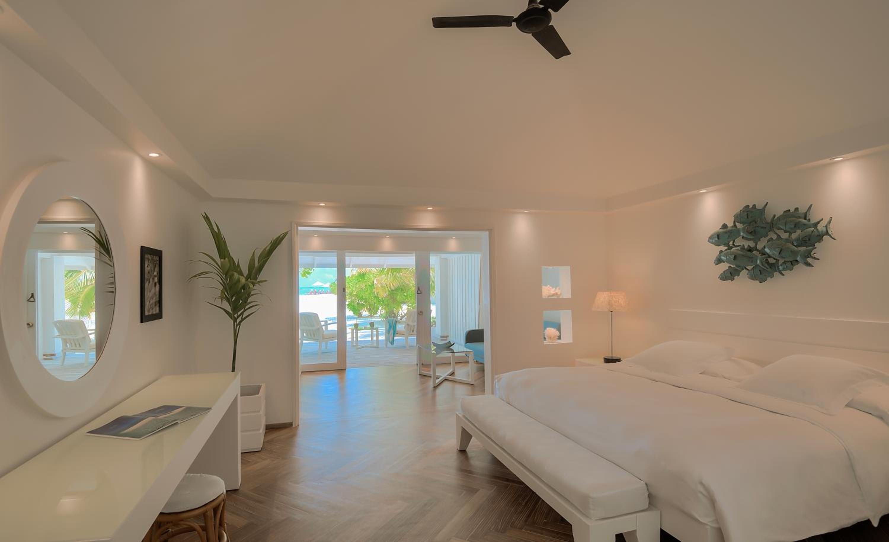 Beach Front Junior Suite Included Seaplane photo 1