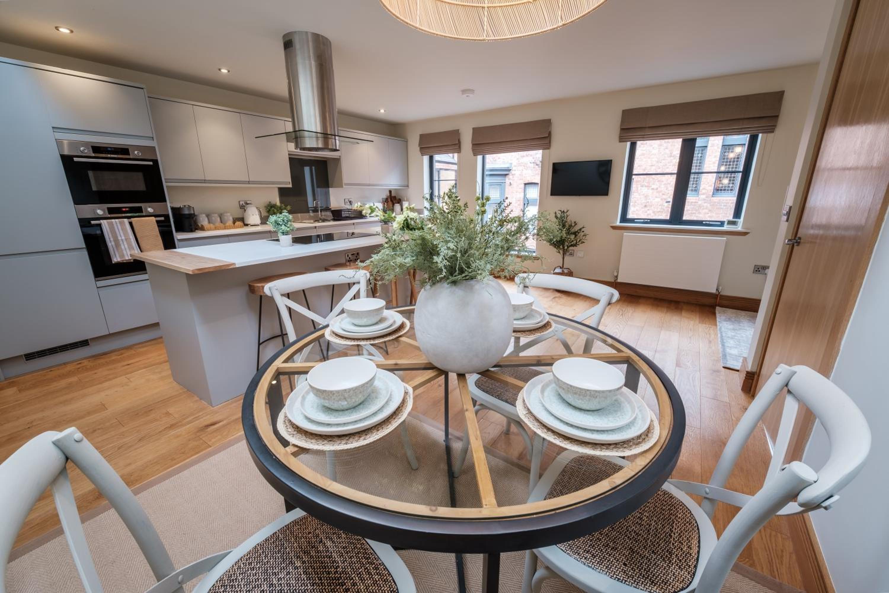 Two-Bedroom Deluxe Apartment